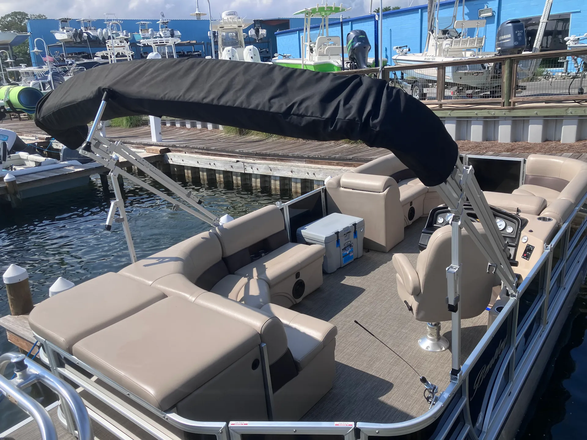 2023 Bentley, ride in style at Crab Island with a local!!