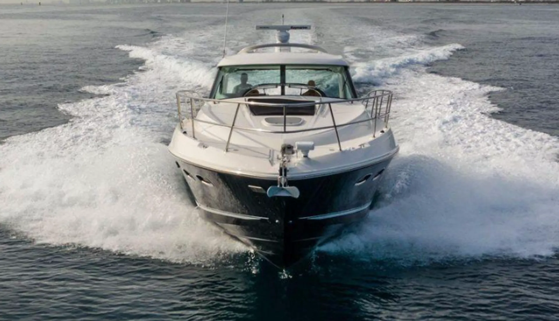 $700 hr | 14 ppl | Luxury Yacht