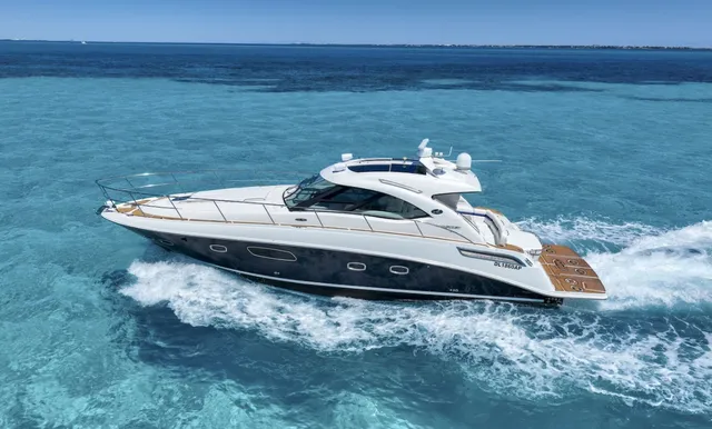 Rent a SEA RAY BOATS motor yacht in Washington, DC near me