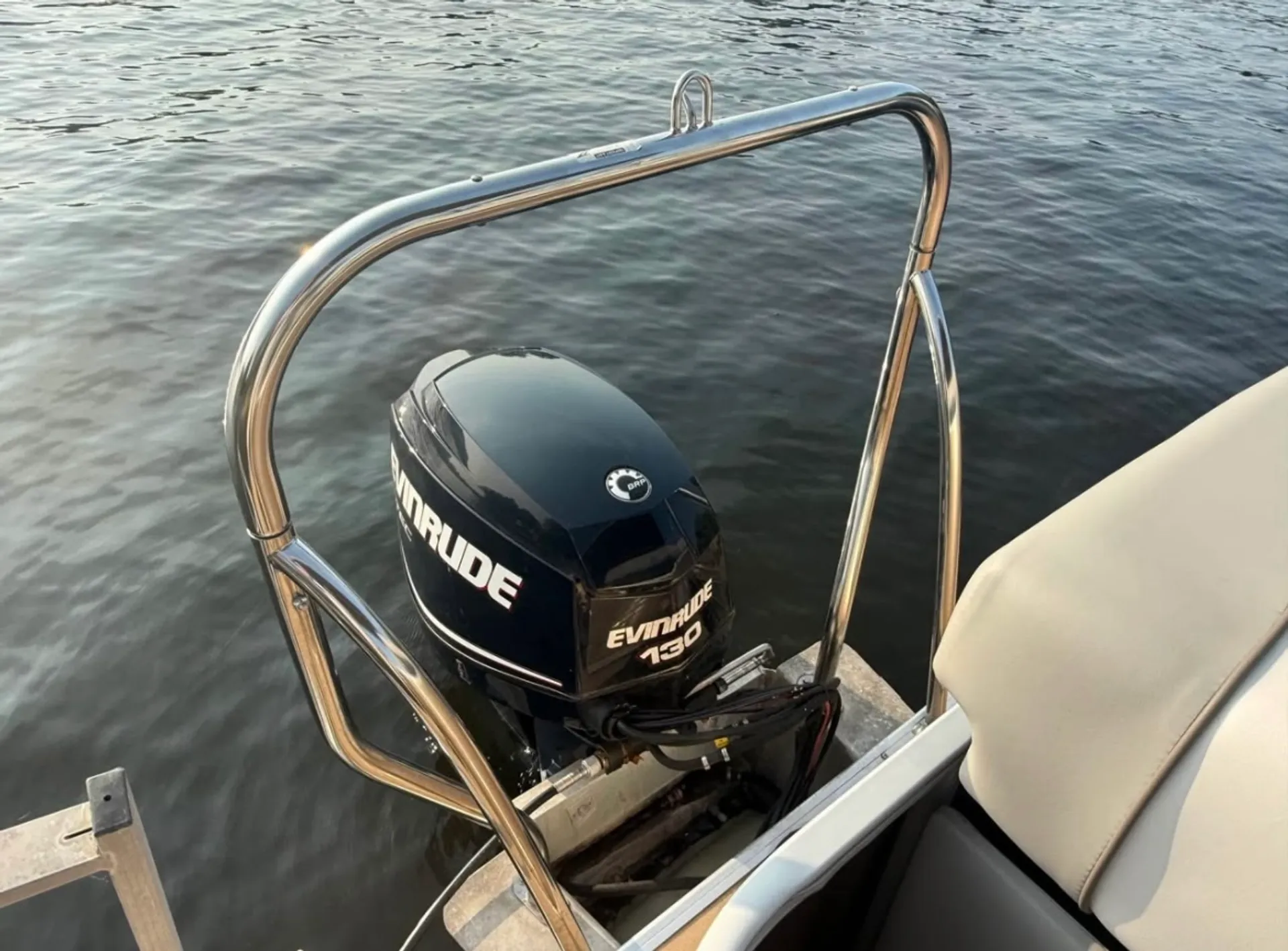 Spacious 22’ Sweetwater Pontoon - CANADIAN LAKES USE ONLY