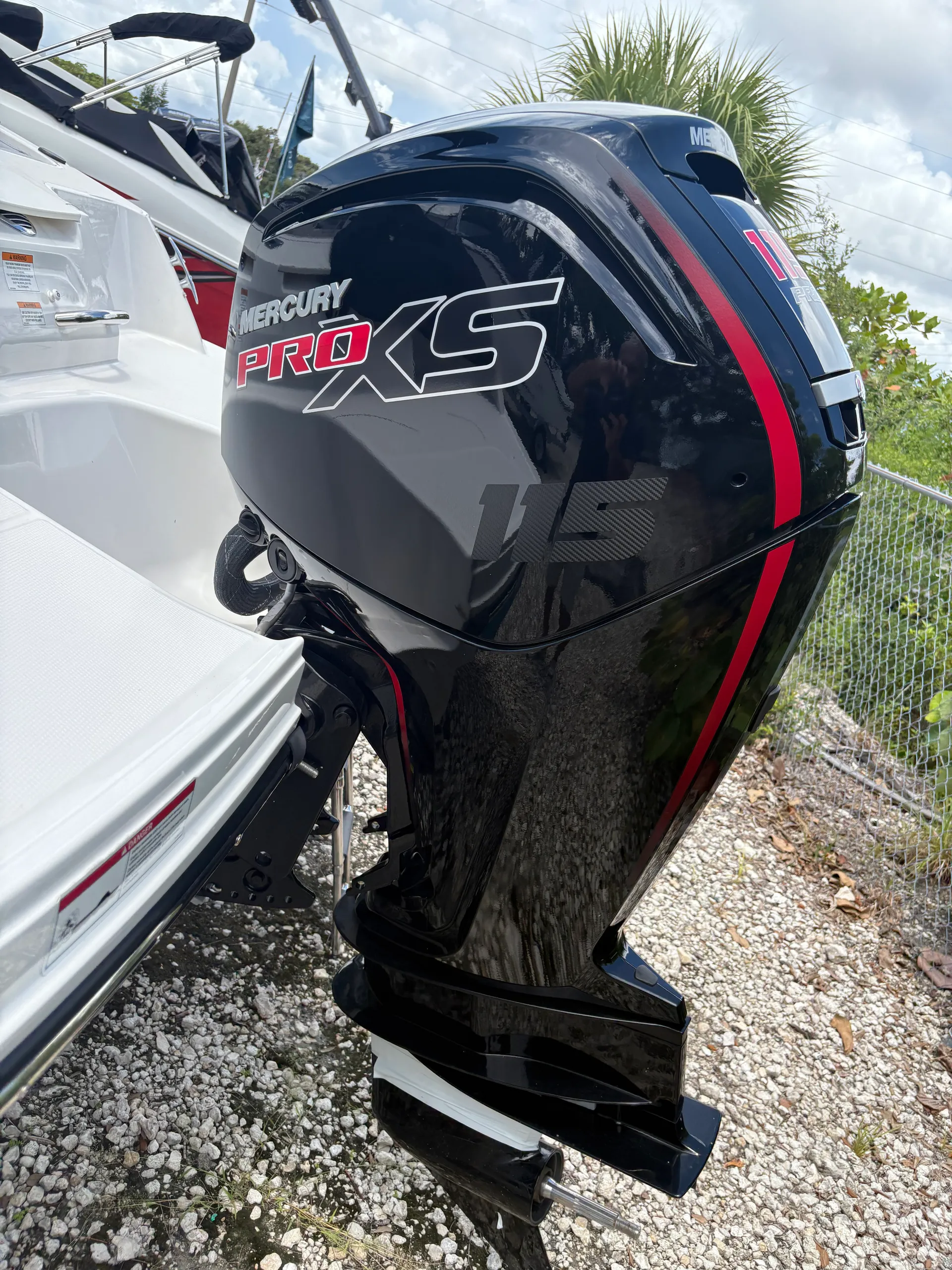 NEW LISTING!!! BRAND NEW 2024 Bayliner VR4! - The Perfect Day Boat