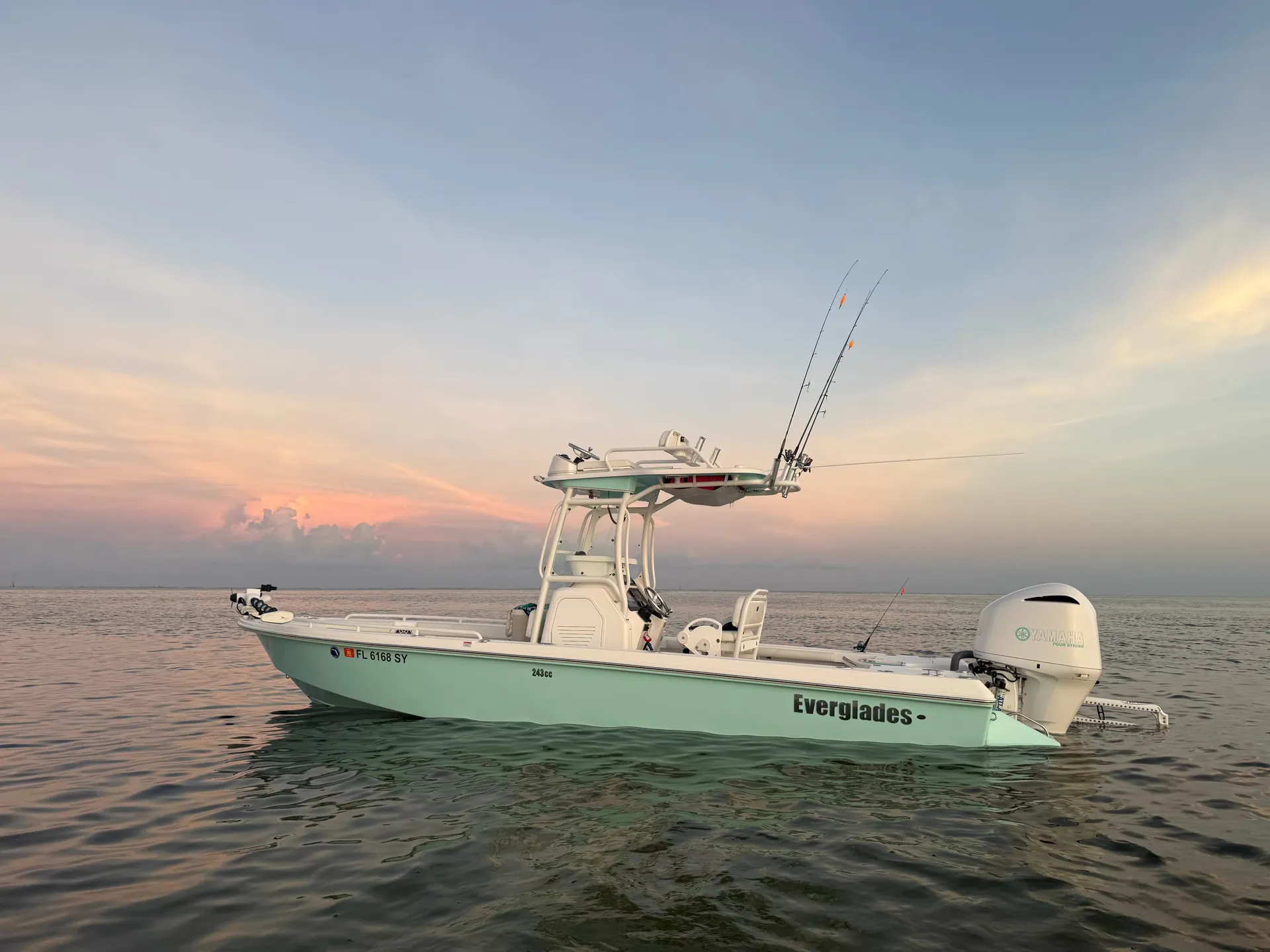 Luxury Fishing & Sandbar Adventures aboard the Everglades w Captain
