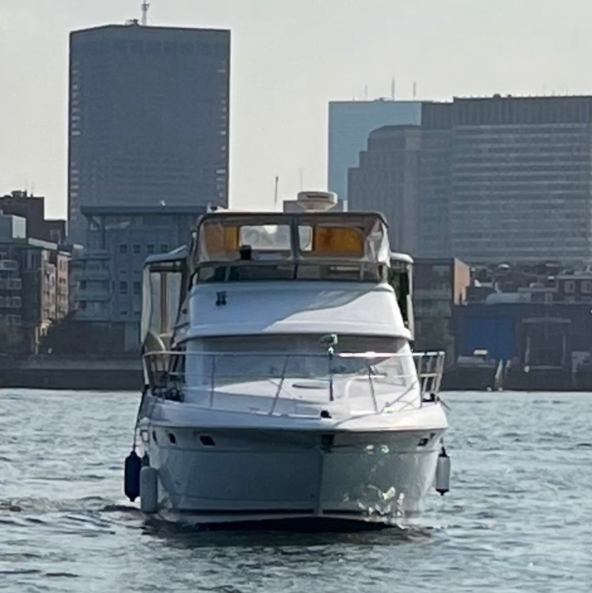 Luxury 37’ Cruisers Yacht – Spacious, Stylish & Perfect for Groups