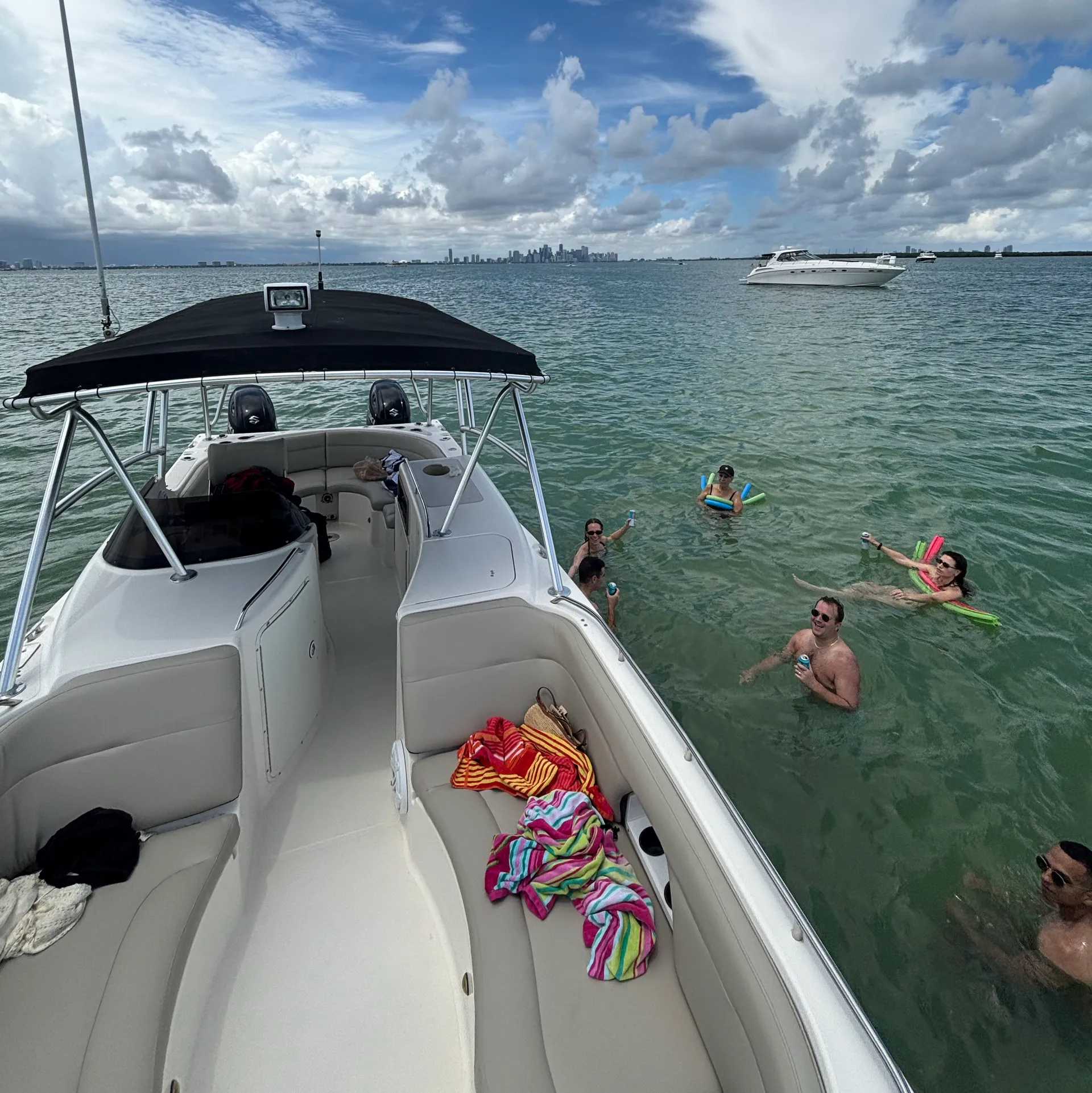 WORLD CAT BOATS 266SF in Miami, FL — photo 5