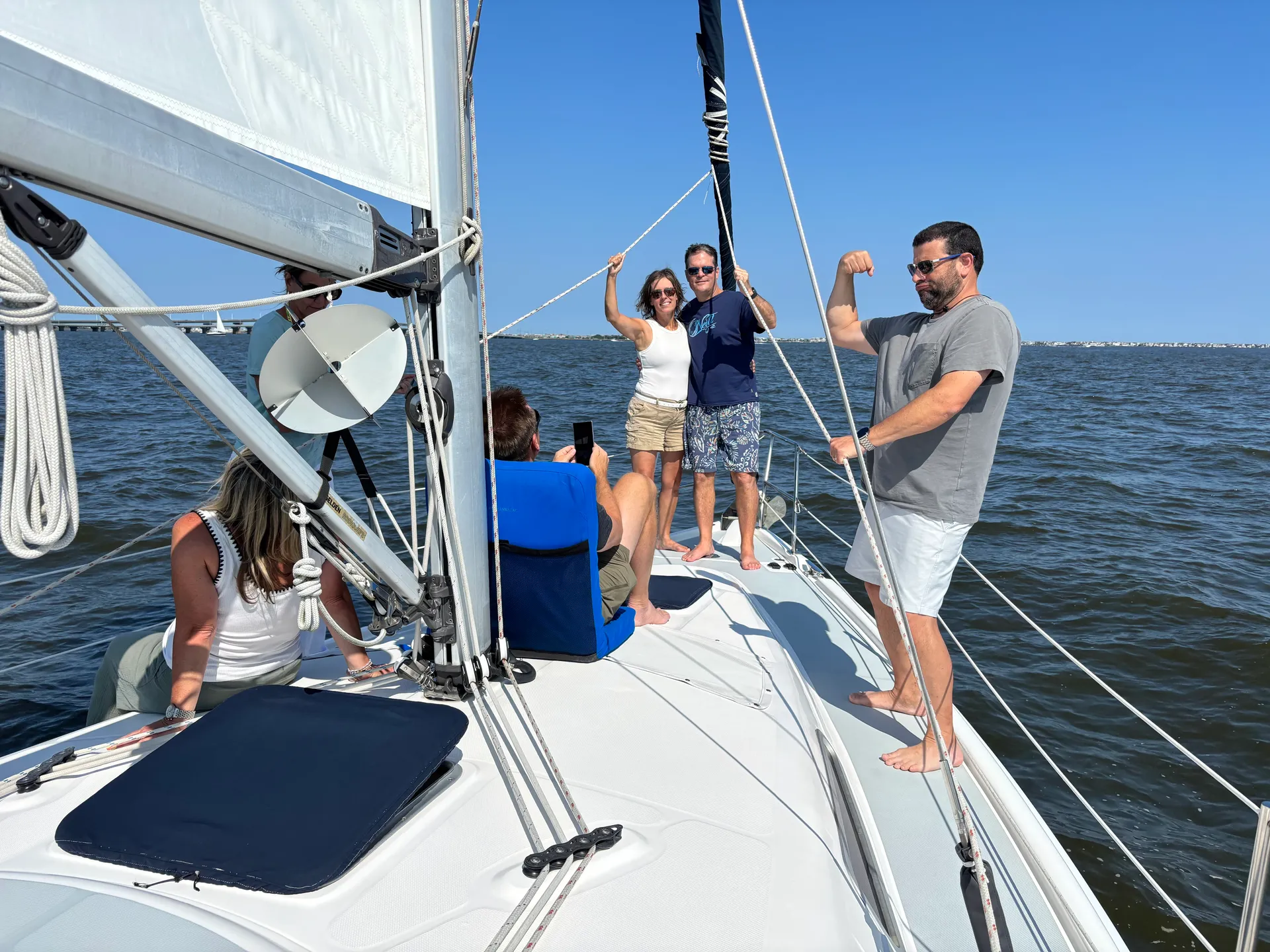 Relax, feel free and sail into a nautical world of “Wonder”, Hunter36'