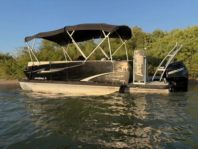Rent a ESCAPE BY LARSON pontoon in Fort Mohave, AZ near me