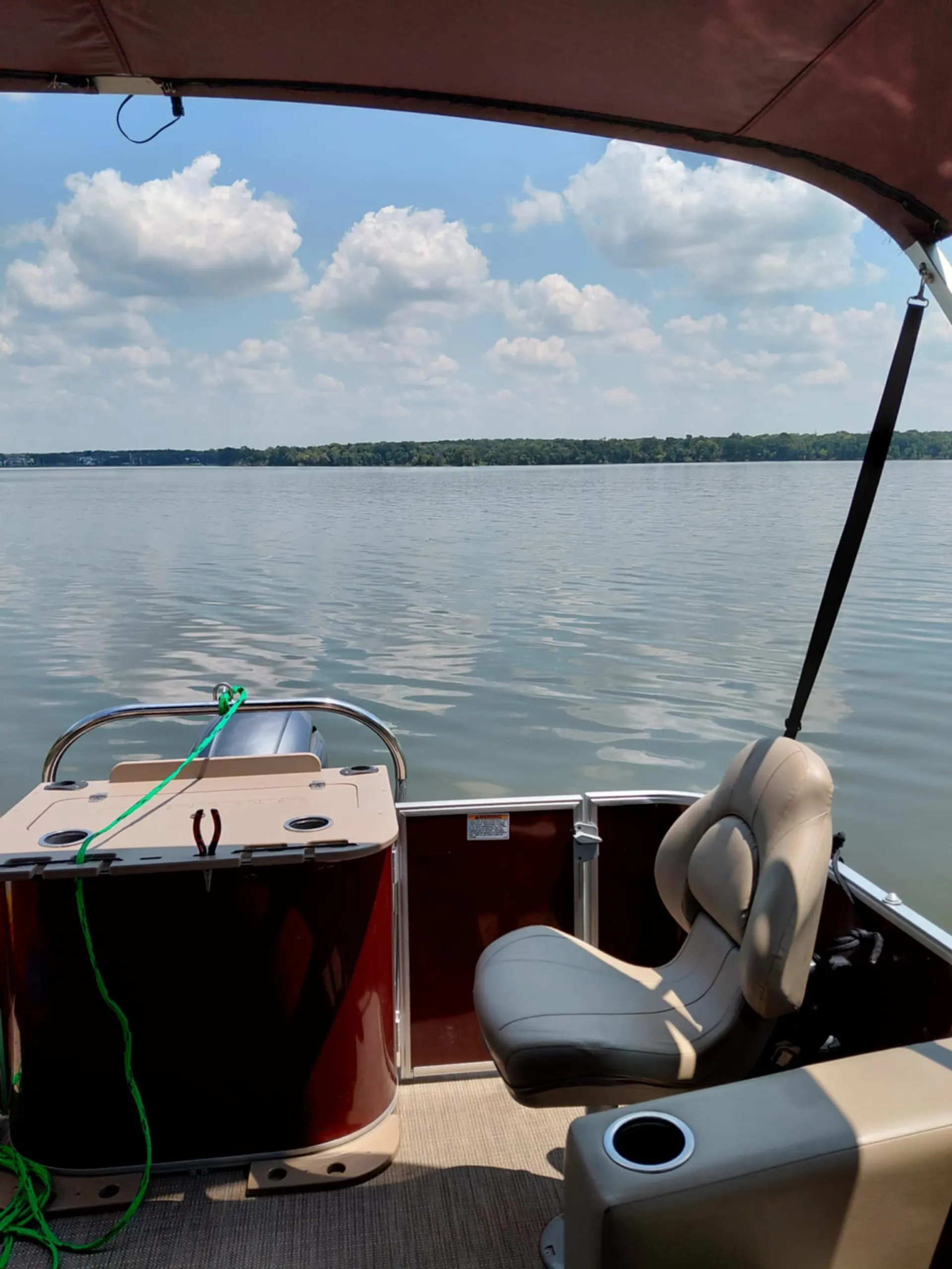 2022 Starcraft Pontoon Boat For Rent on Cedar Creek Reservoir, TX