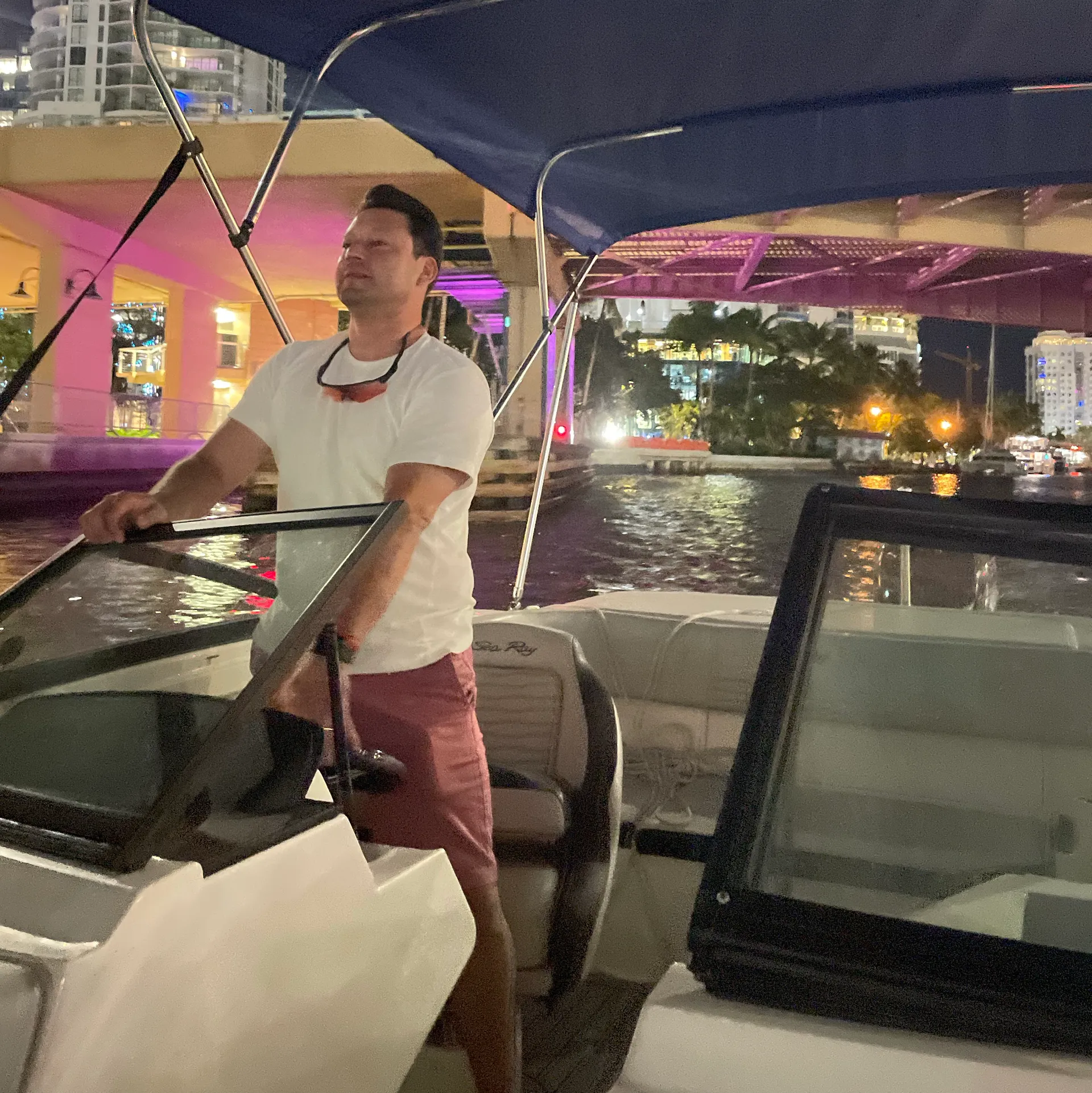 SEA RAY BOATS 190 SPX OB in Fort Lauderdale, FL — photo 10