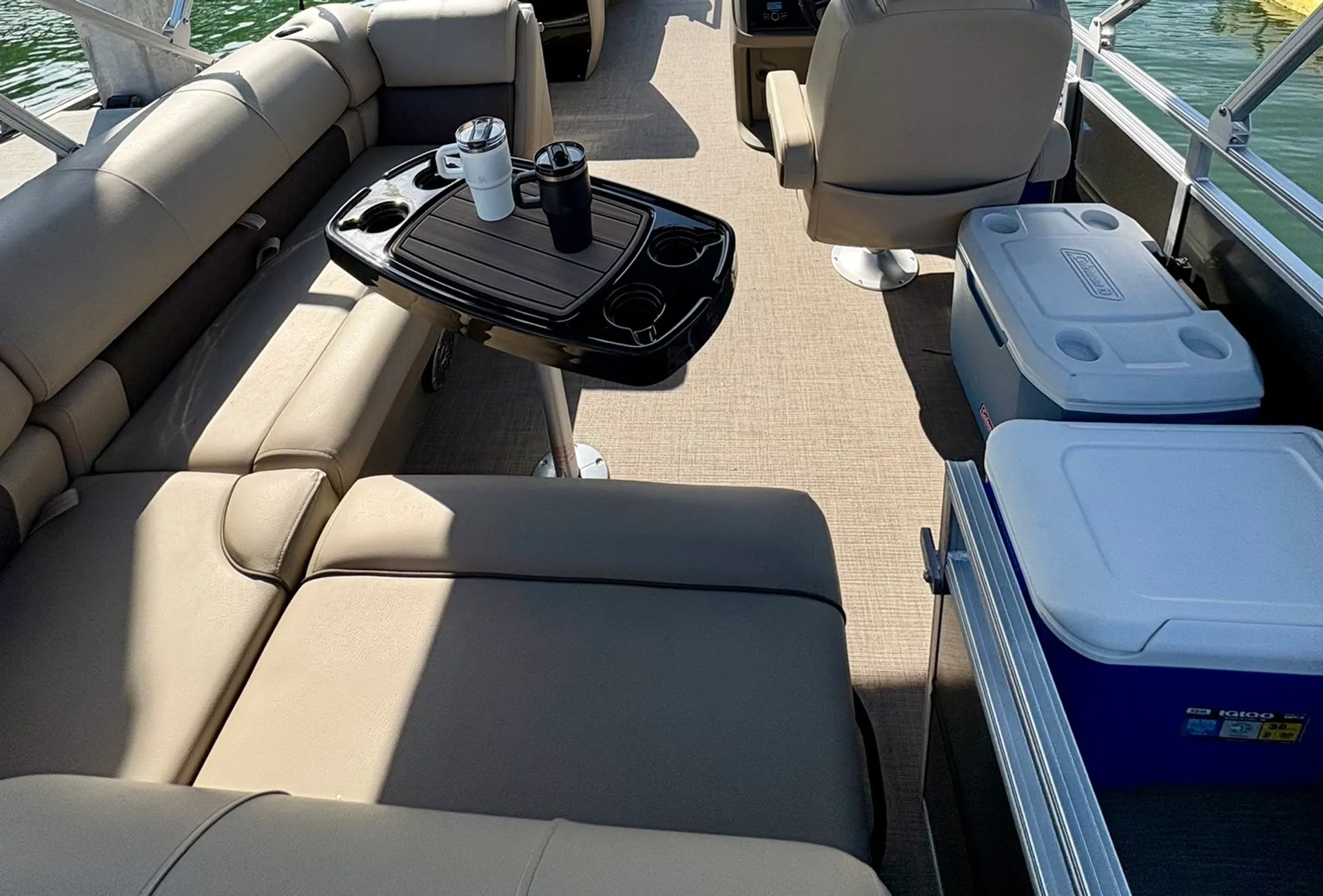 Amazing Pontoon Escape for 8 Party Adventure