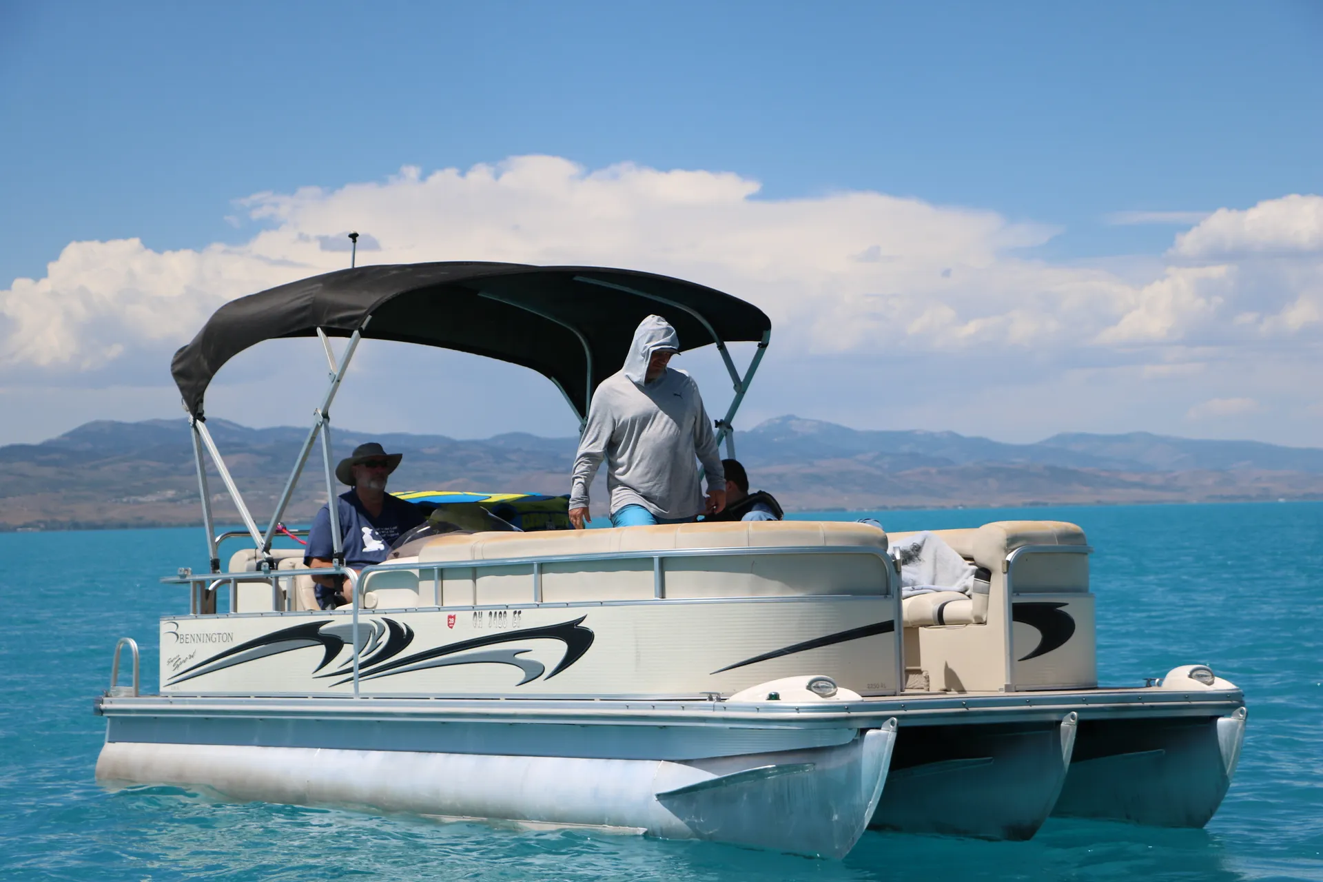 Comfortable Family, Fishing, and Fun Boat