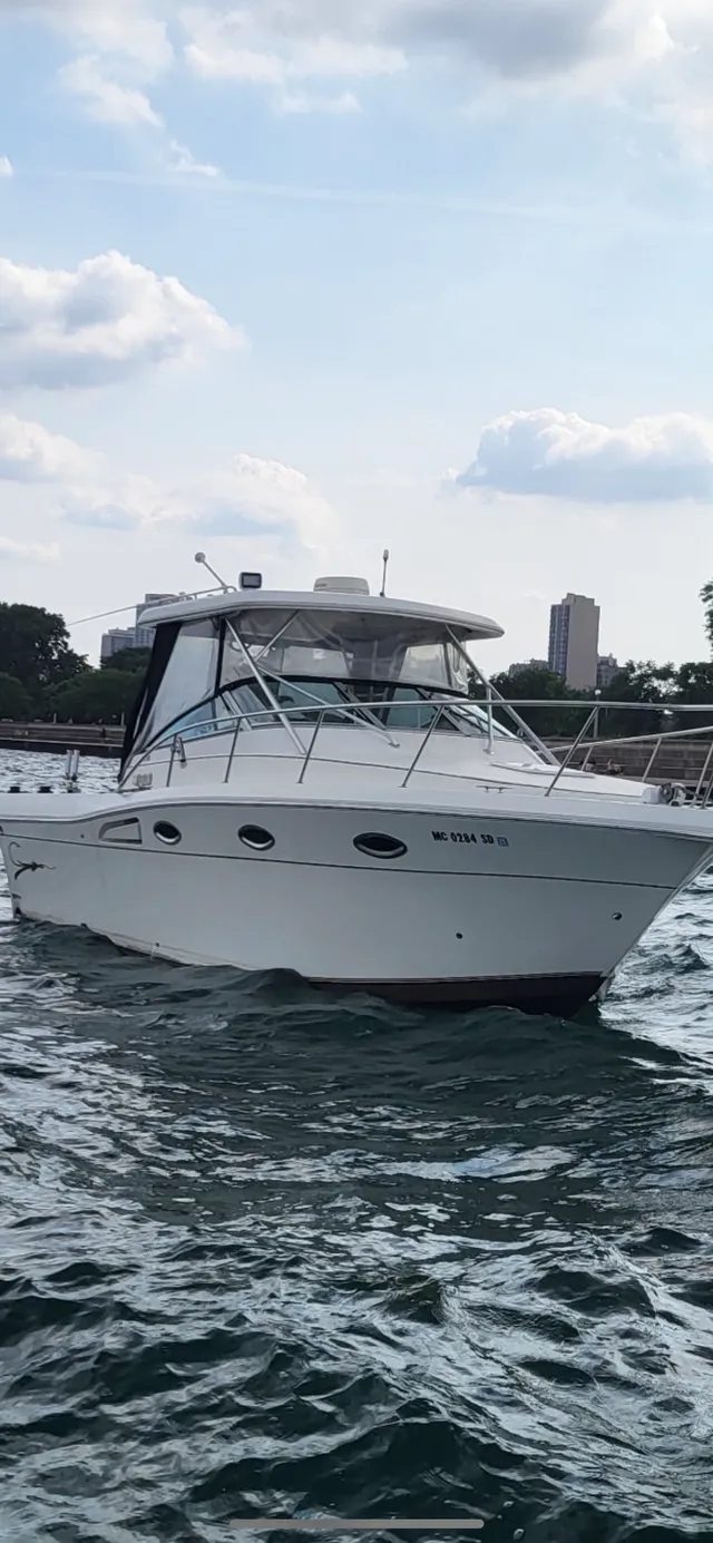 Rent a Cape Craft Sportfishing Boats offshore sport fishing in Chicago, IL near me