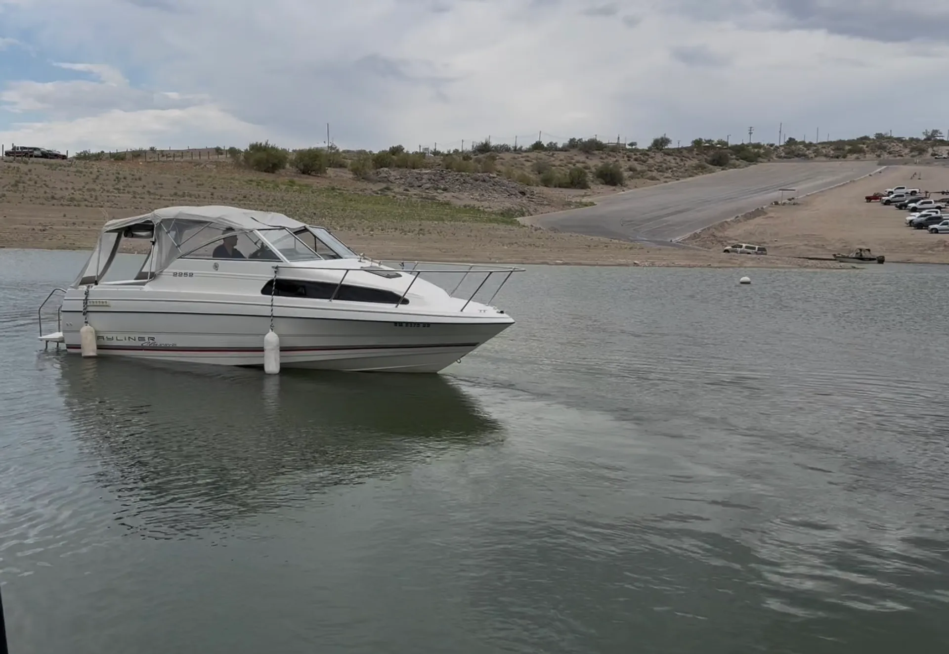 Classic 22’ Bayliner Cabin Cruiser – Fun, Fishing &amp; Family Ready!