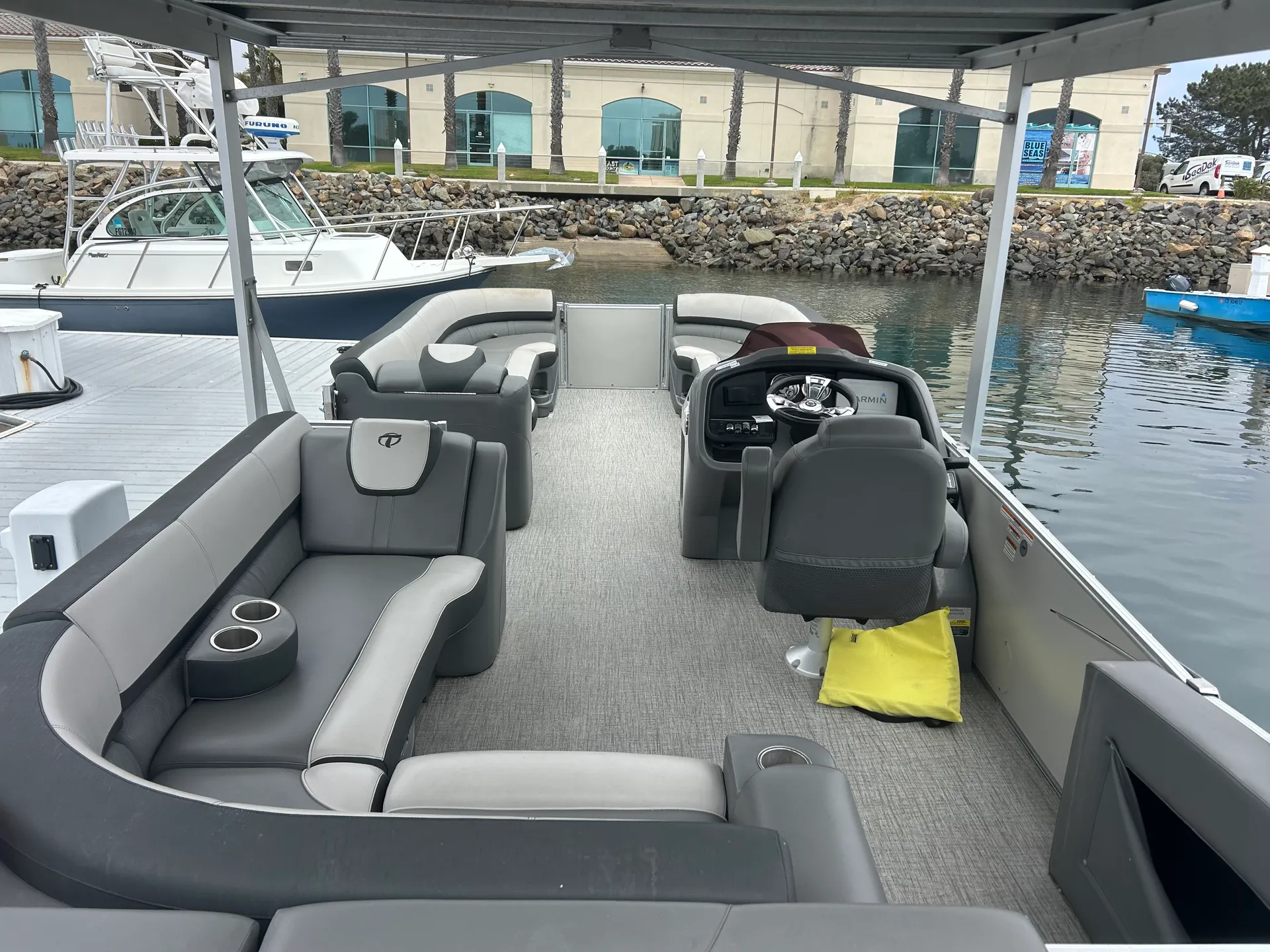  25ft Double Decker Tritoon Party Barge with a slide - Lake Pleasant