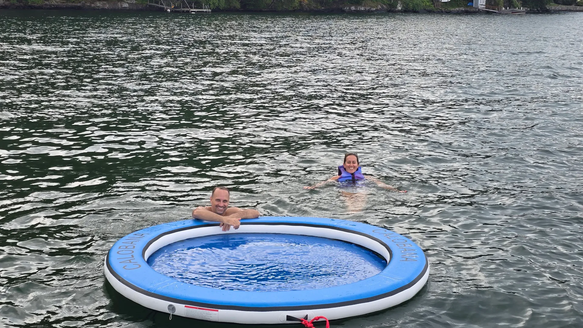 Where Summer Memories Are Made  - Beautiful, Clean 26 Foot Cruiser