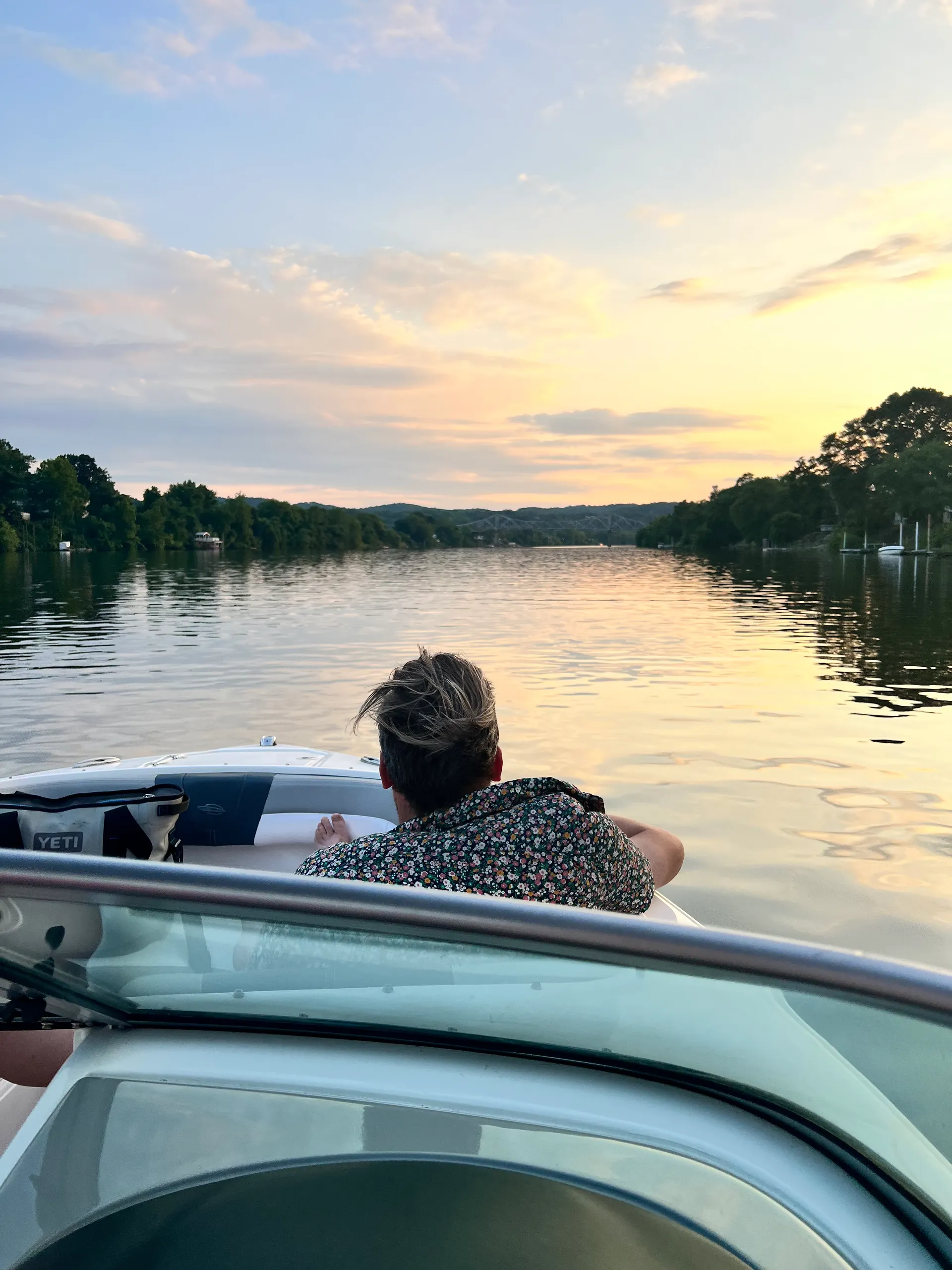 CHAPARRAL BOATS 23 SSI in Charleston, WV — photo 2