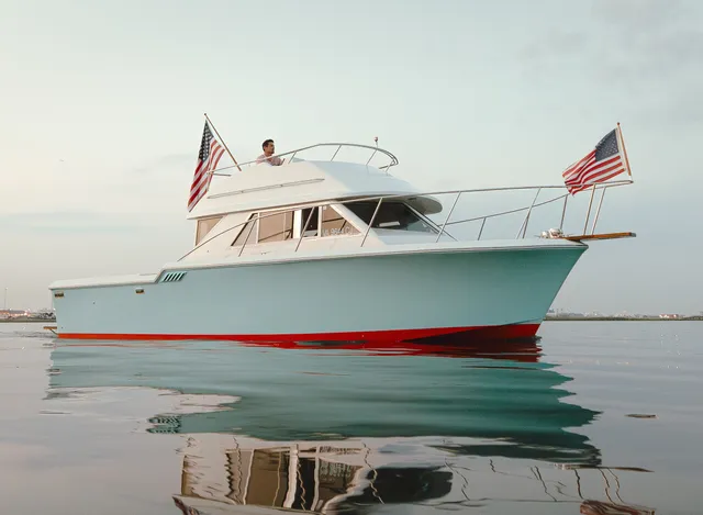 Rent a CHRIS CRAFT classic in Washington, DC near me