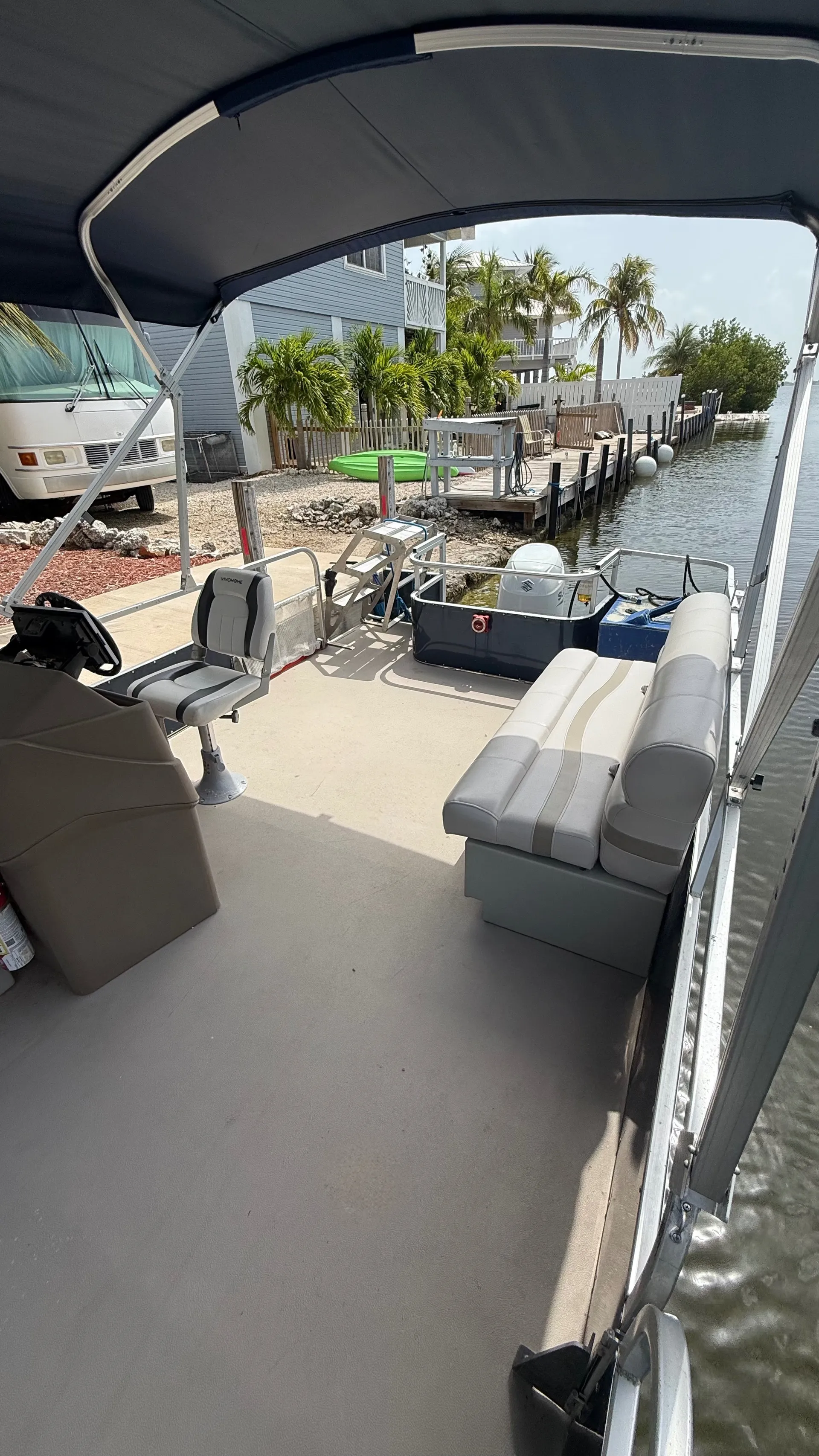 Fisher 24' Pontoon in Summerland Key, FL — photo 4