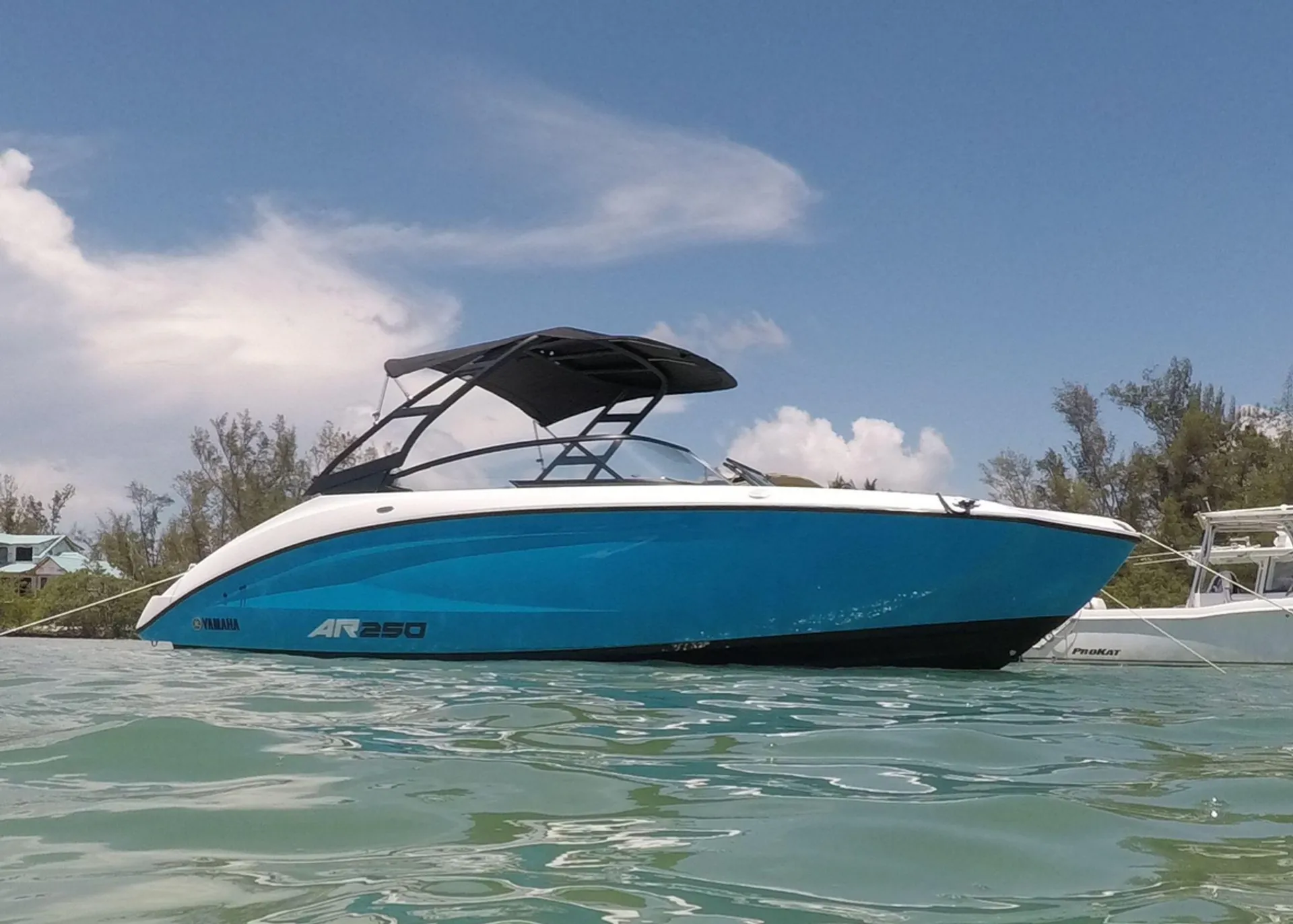 New 25 ft twin engine jet boat 