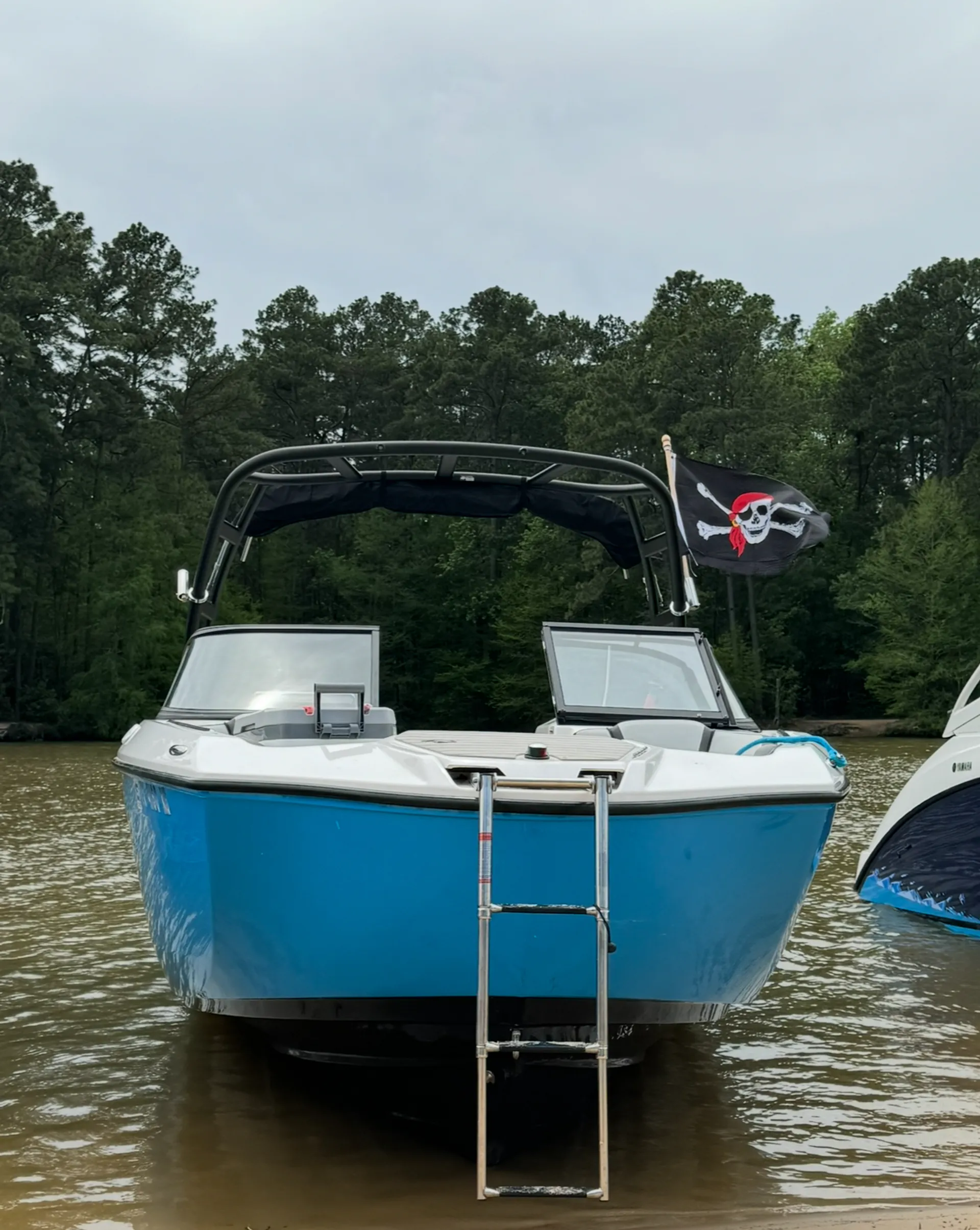 New 25 ft twin engine jet boat 