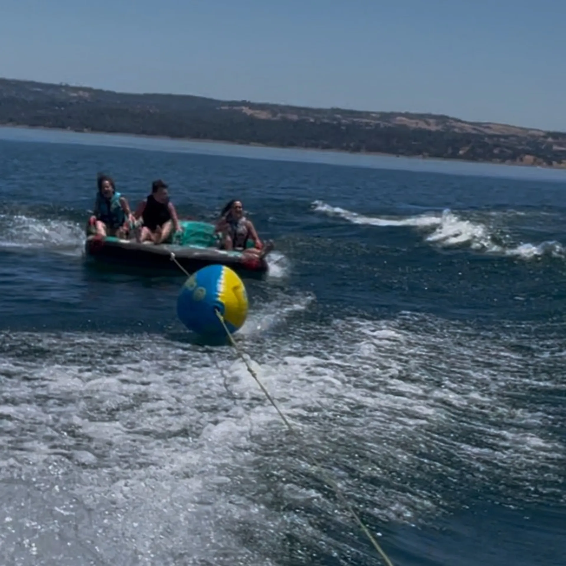 Folsom lake, Wakesurf, Tubing, Relaxing