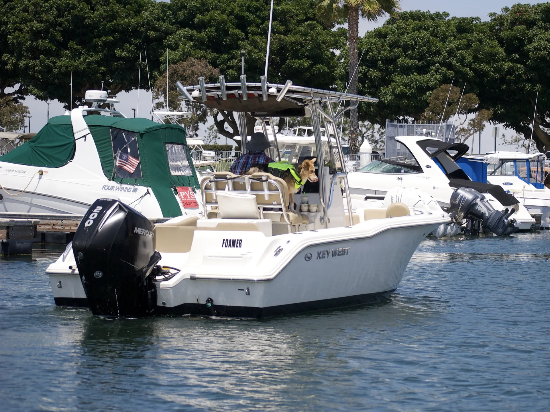 2020 Key West 239 Family Sportsman. Easy to control, reliable and safe