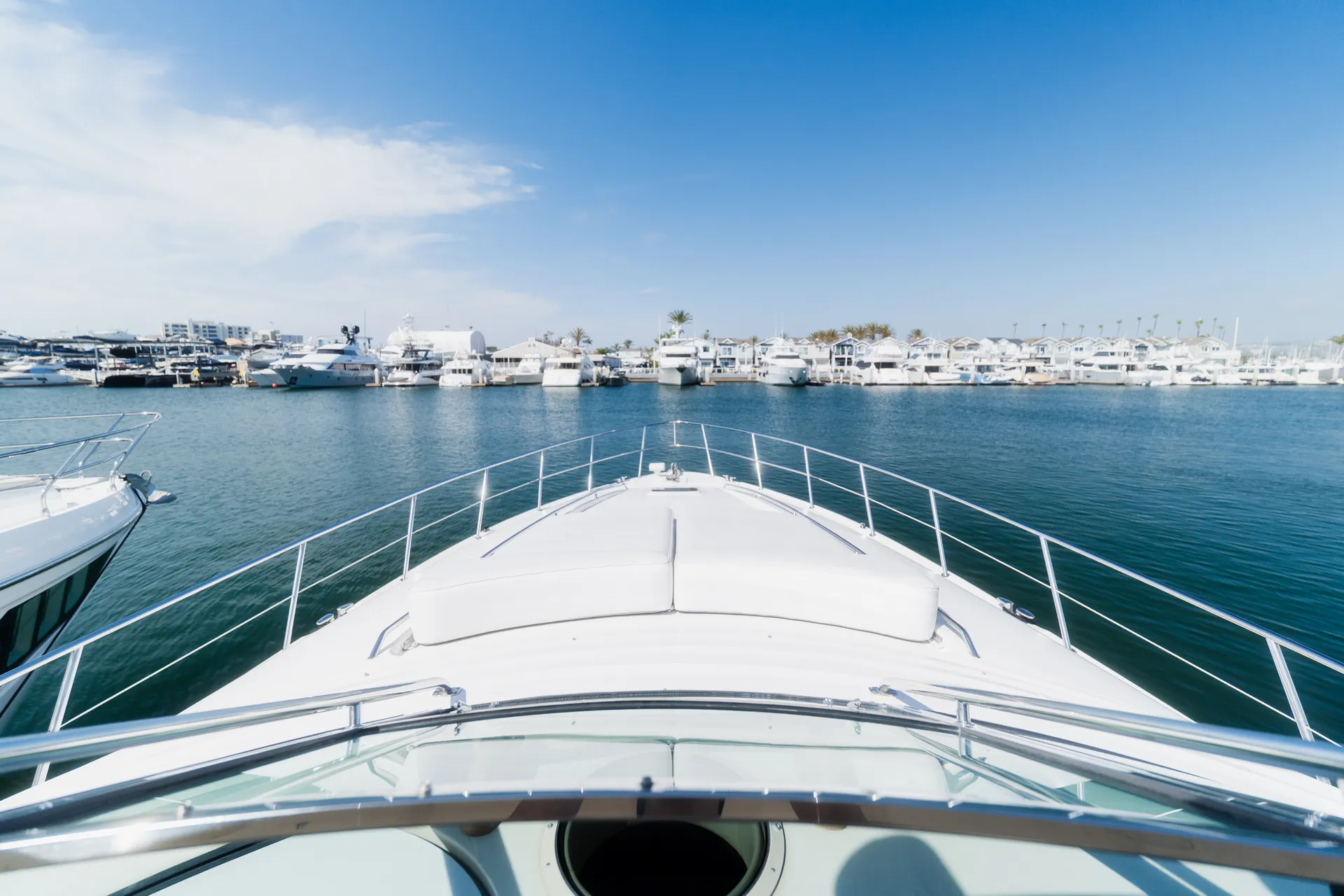 66' Luxury Sea Ray Yacht in Newport Beach