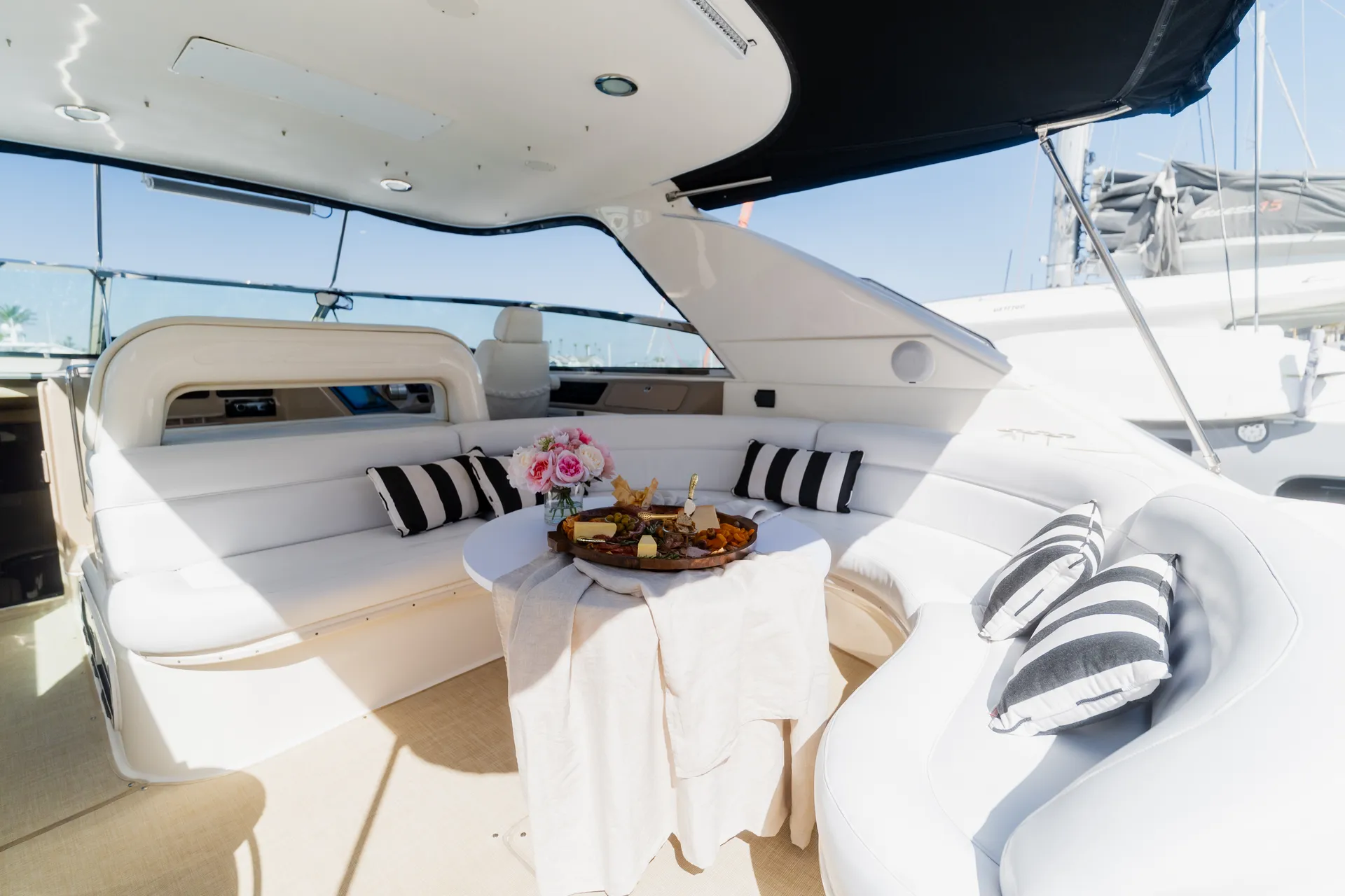 66' Luxury Sea Ray Yacht in Newport Beach