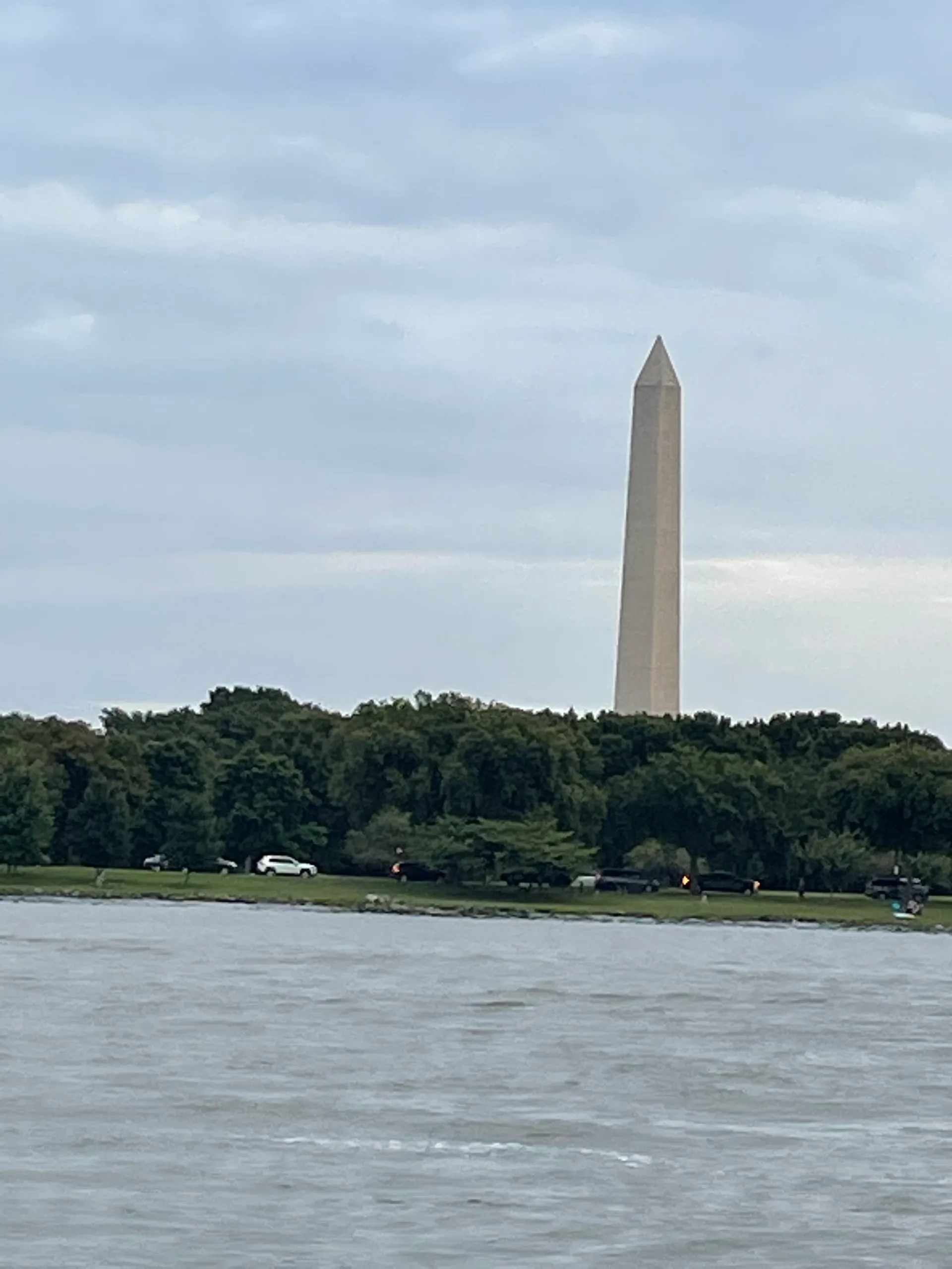 37' Luxury Private Yacht - Washington DC Potomac Boat Tours