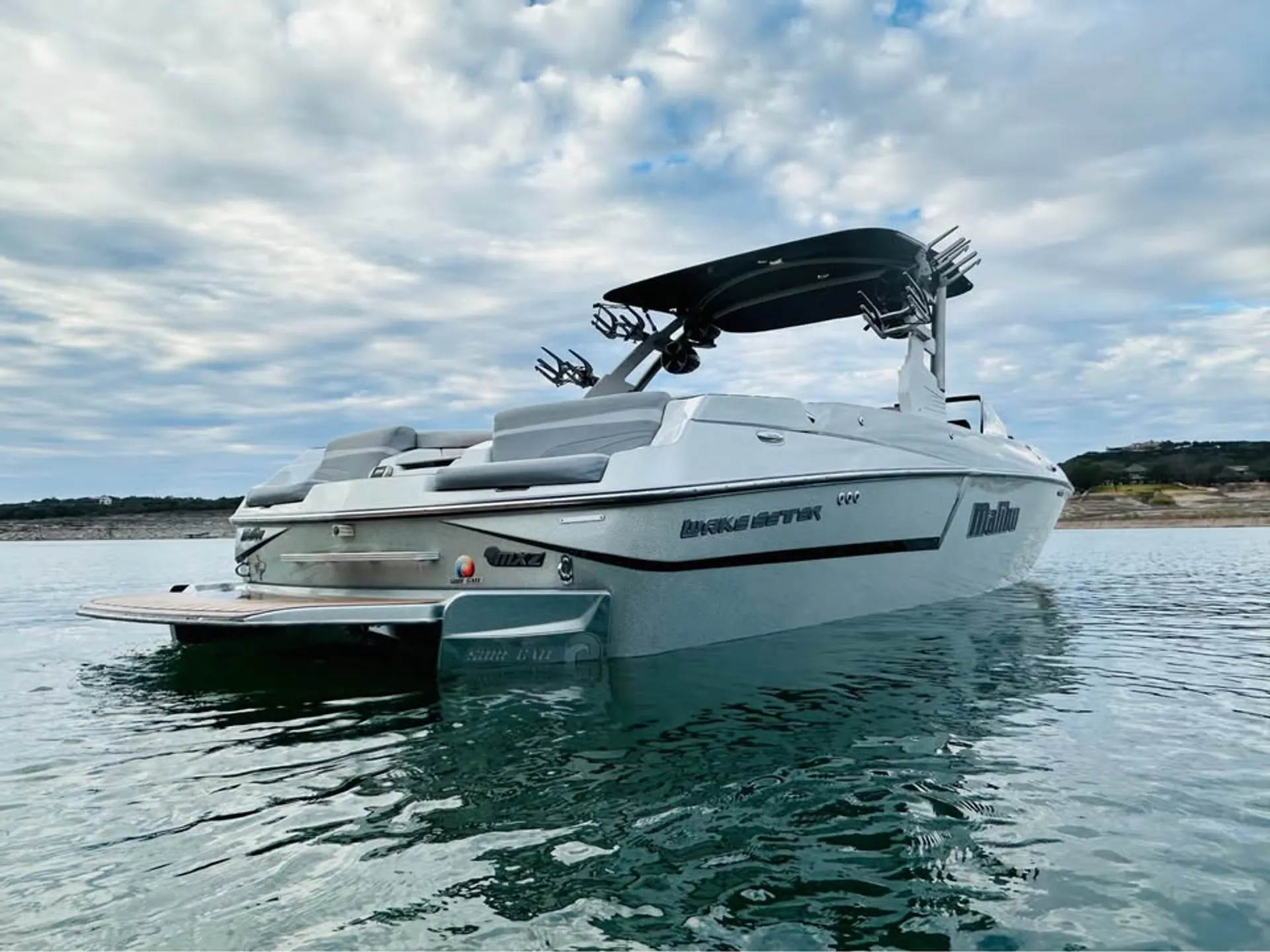 MALIBU BOATS WAKESETTER 24 MXZ in Point Venture, TX — photo 3