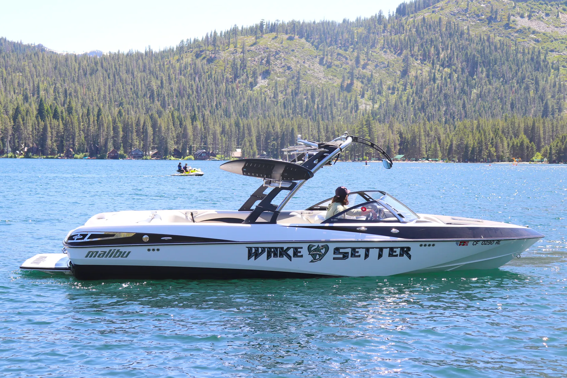 Luxury Malibu Wakesetter 247