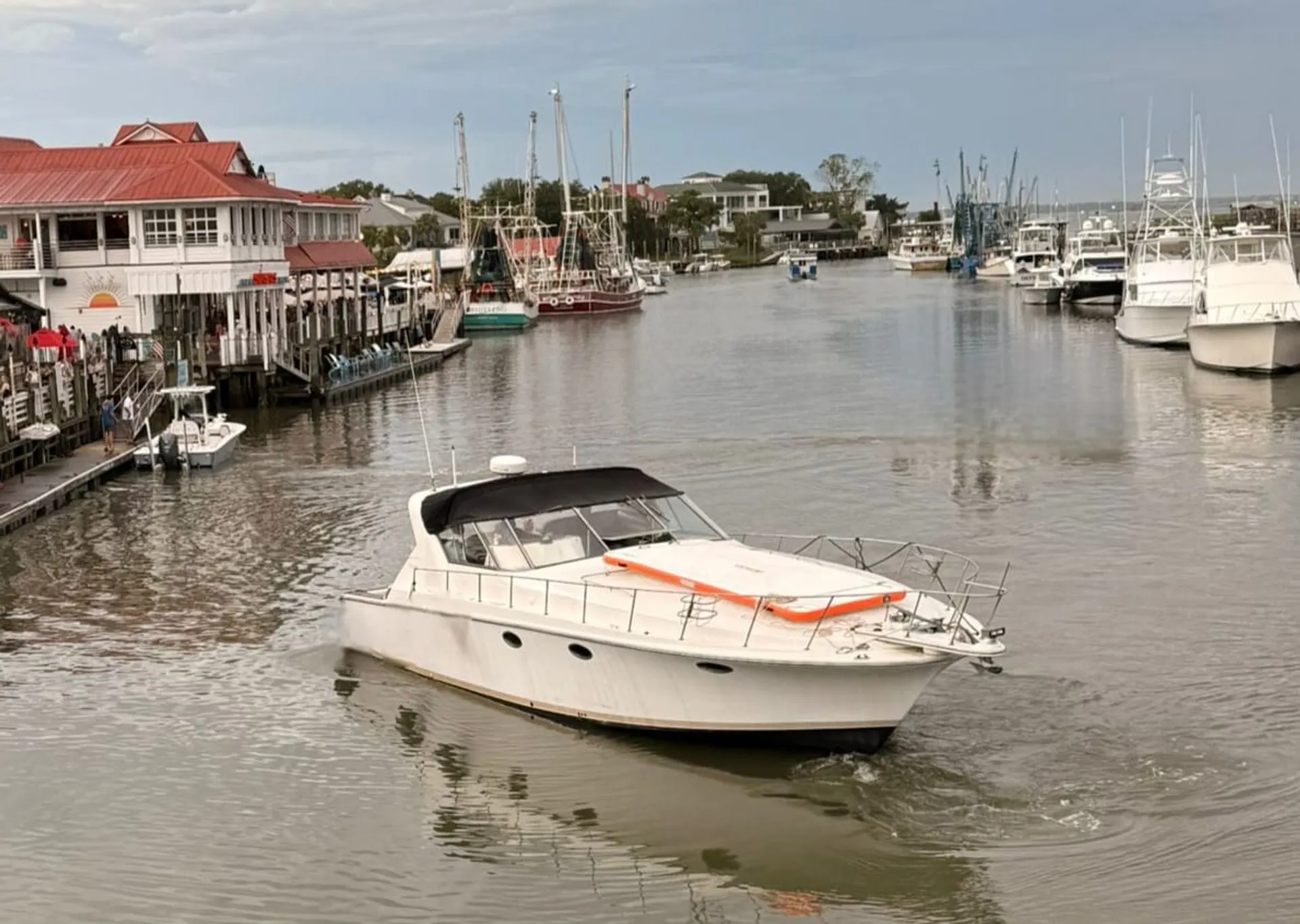 Charleston's #1 Harbor Tour and Party Yacht