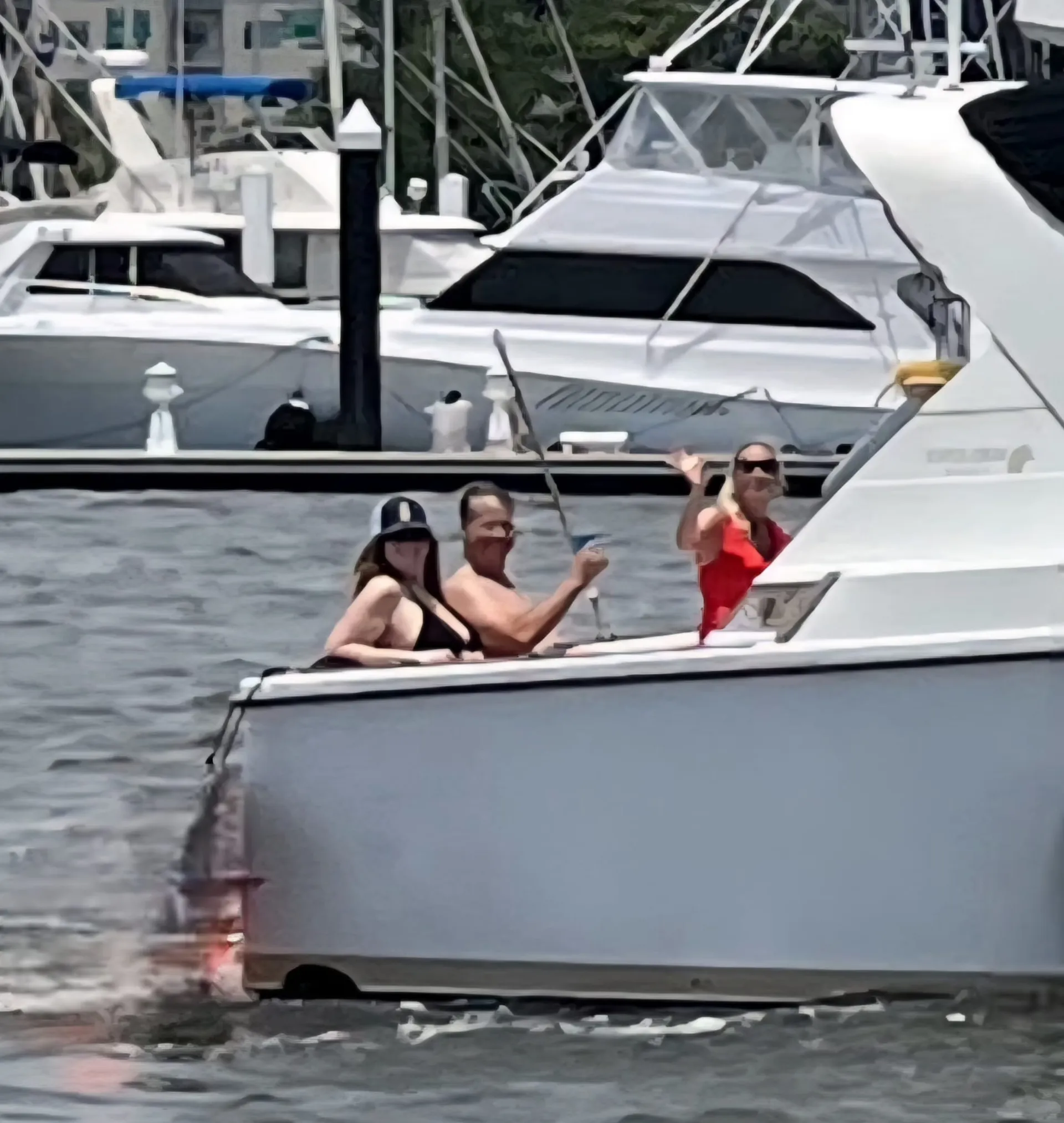 Charleston's #1 Harbor Tour and Party Yacht