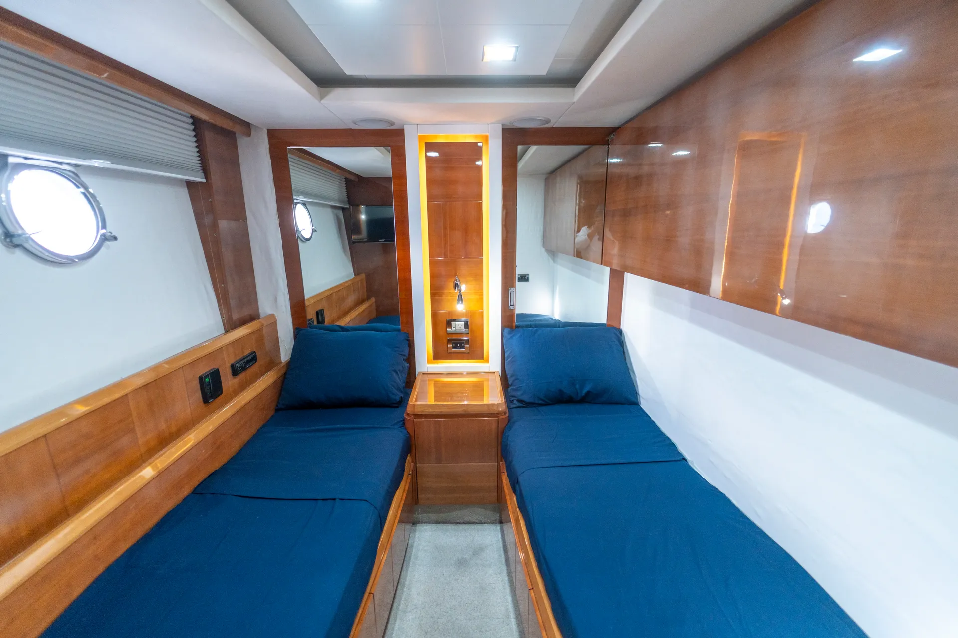 💥2 FREE JETSKI💥Luxurious 80ft Azimuth in Miami with Floating Pool.💥