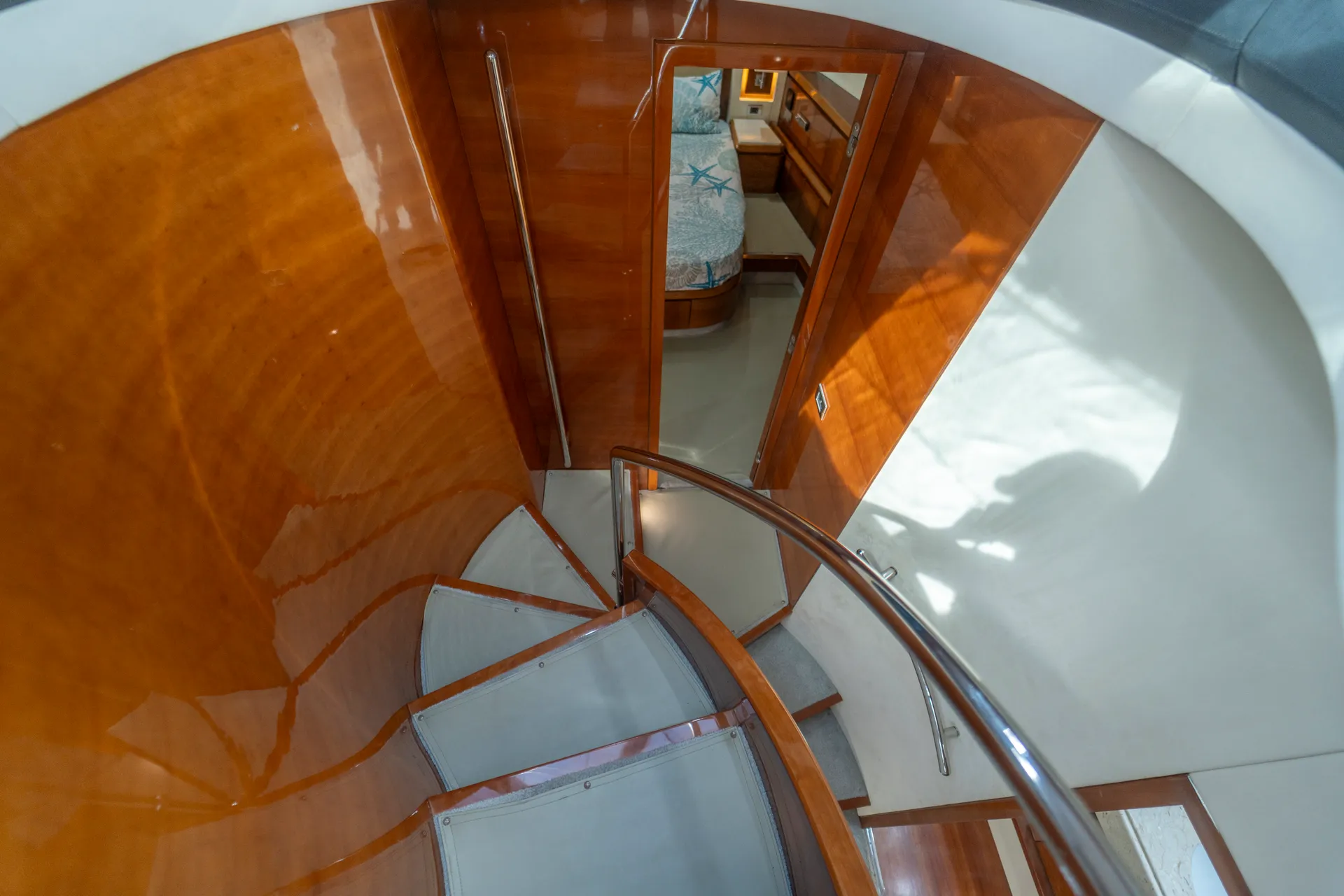 💥2 FREE JETSKI💥Luxurious 80ft Azimuth in Miami with Floating Pool.💥