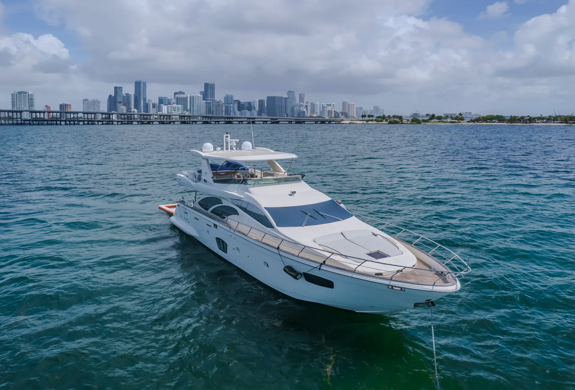 💥2 FREE JETSKI💥Luxurious 80ft Azimuth in Miami with Floating Pool.💥
