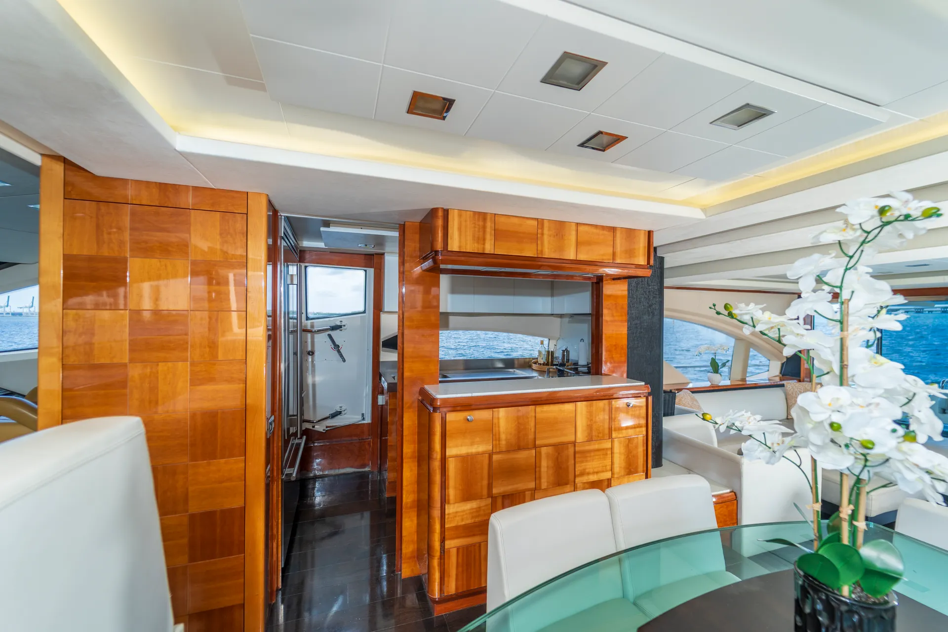 💥2 FREE JETSKI💥Luxurious 80ft Azimuth in Miami with Floating Pool.💥