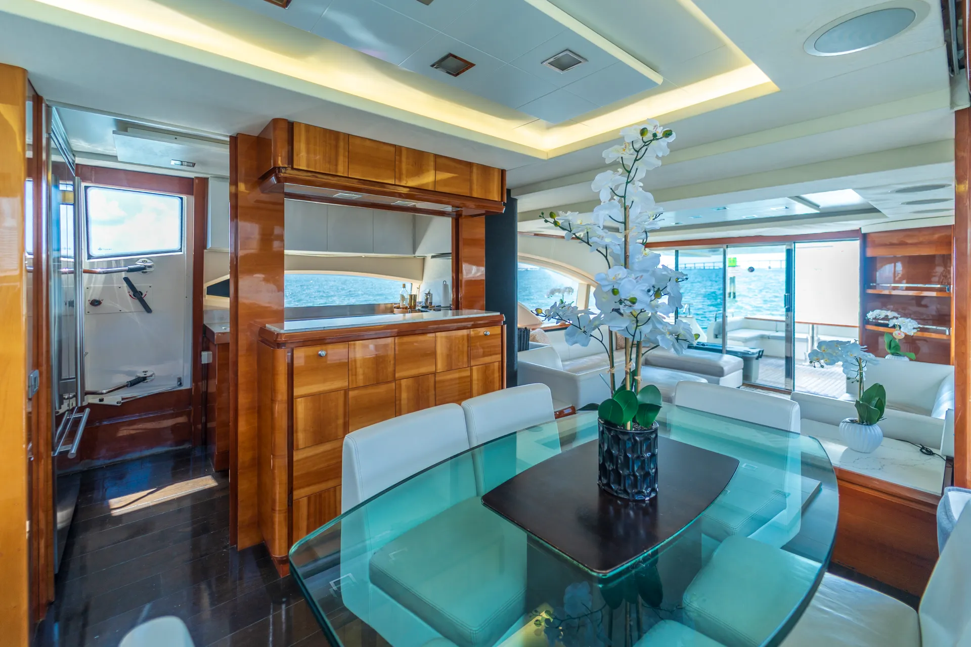 💥2 FREE JETSKI💥Luxurious 80ft Azimuth in Miami with Floating Pool.💥