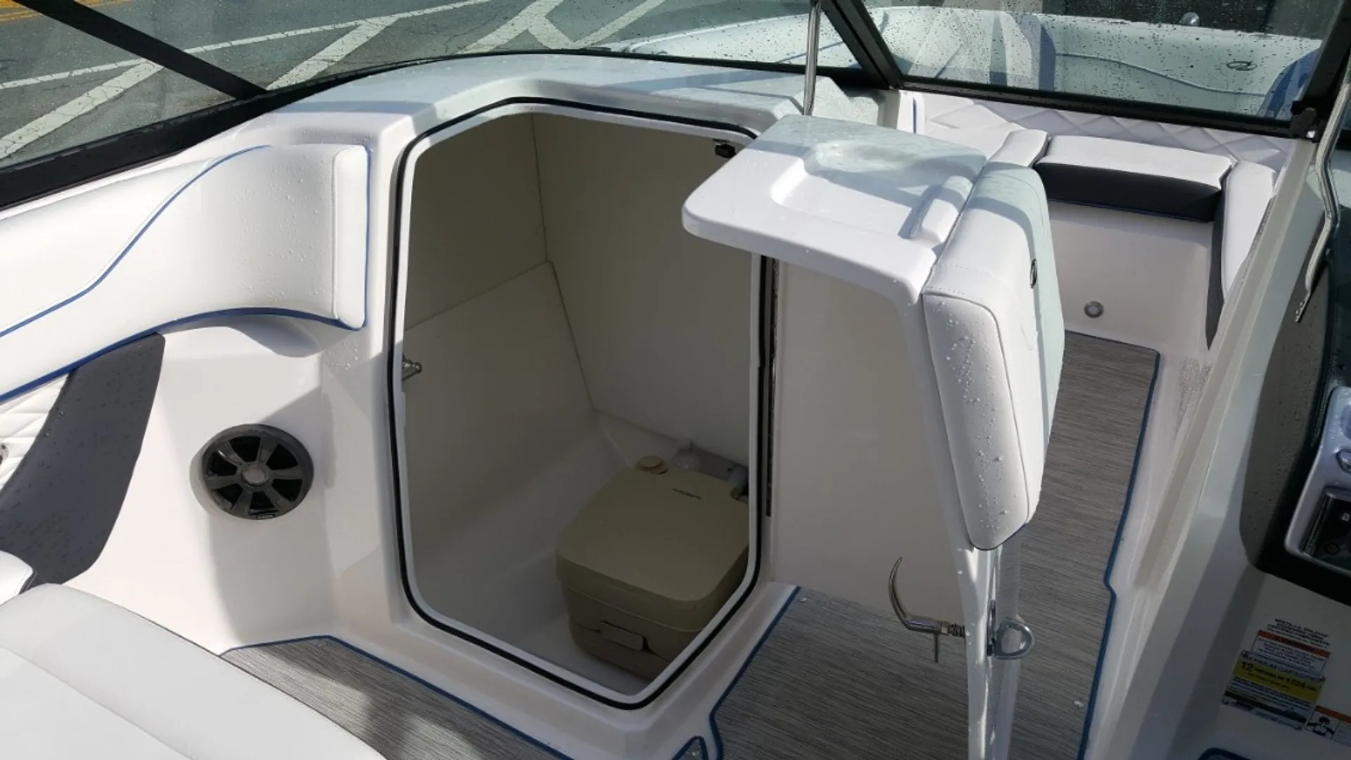 Regal Boats 22 Fasdeck in Buford, GA — photo 4