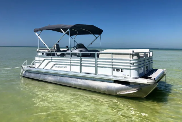 Rent a Leisure Kraft pontoon in New Port Richey, FL near me