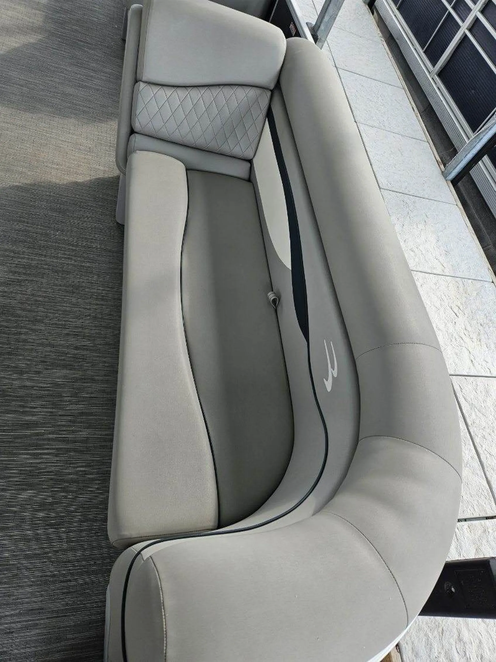 Top of the industry bennington S22 - Fuel included