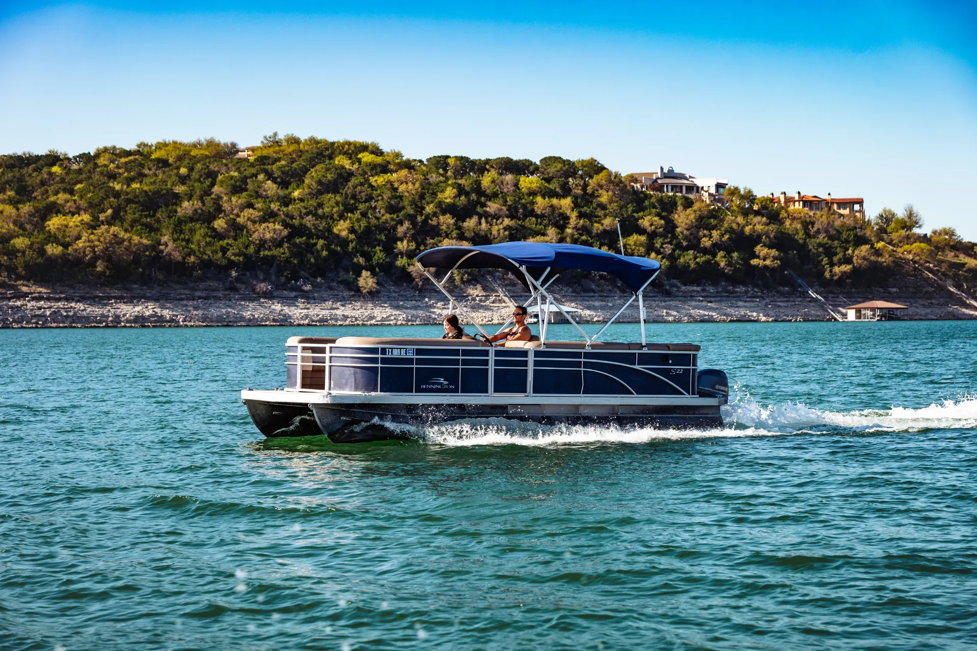 Bennington S22 Pontoon – Fuel Included, Lake Travis