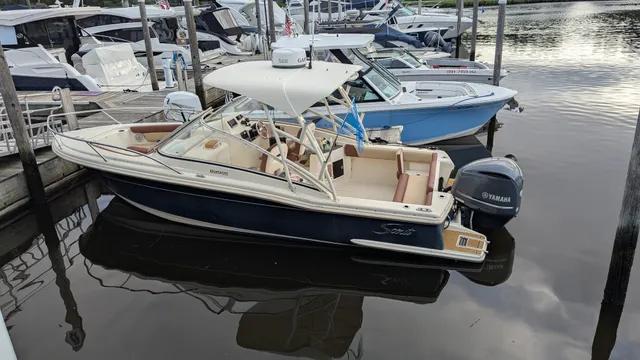 Rent a SCOUT BOATS dual console in Southold, NY near me