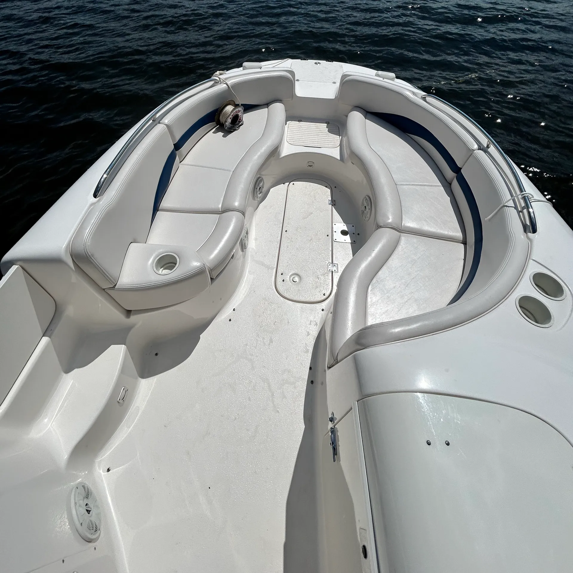 Cruise the Lake in Style – 23’ Chaparral w/ 220hp Engine