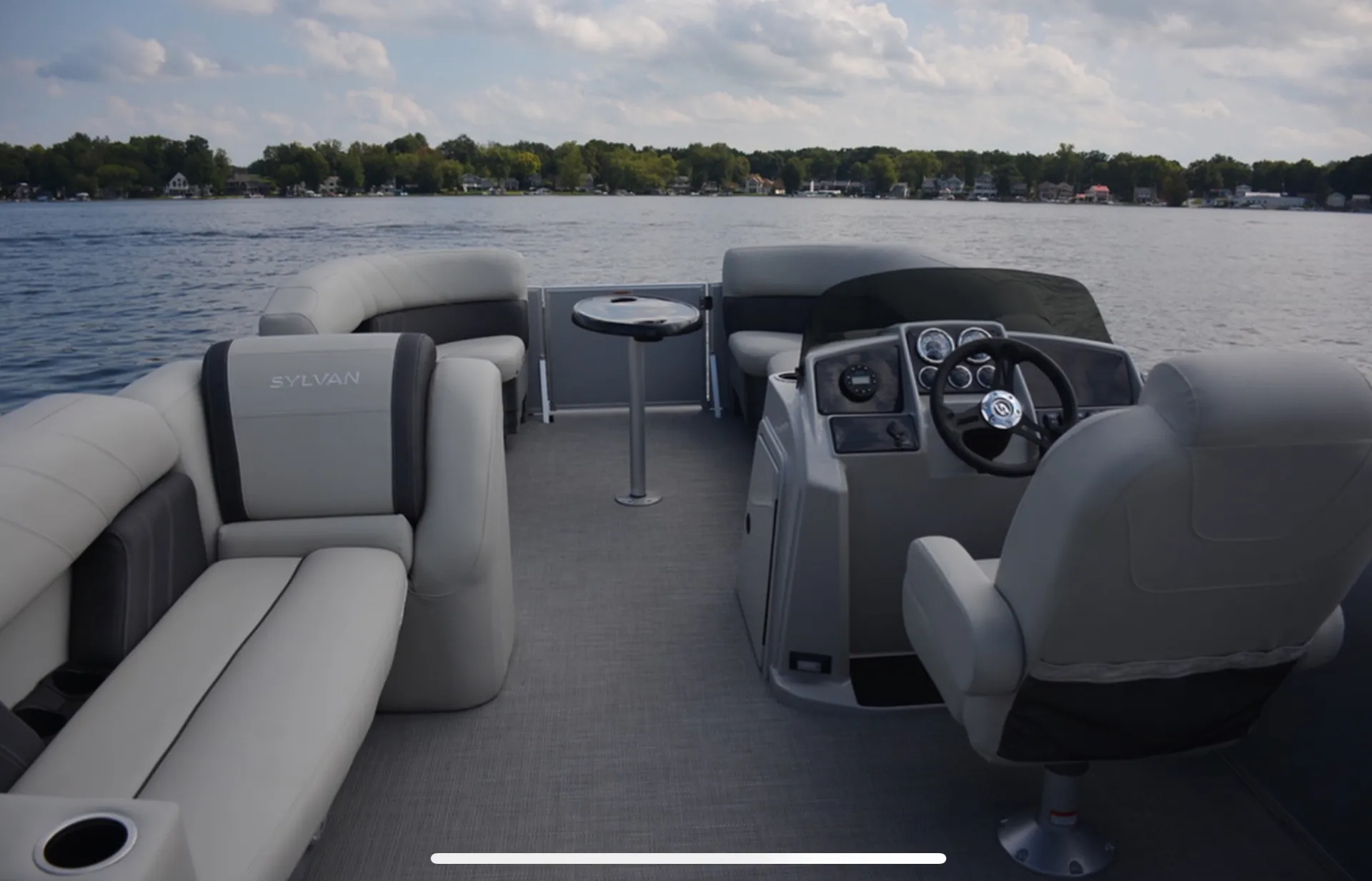 SYLVAN MARINE 8522 MIRAGE PARTY FISH in Interlochen, MI — photo 10