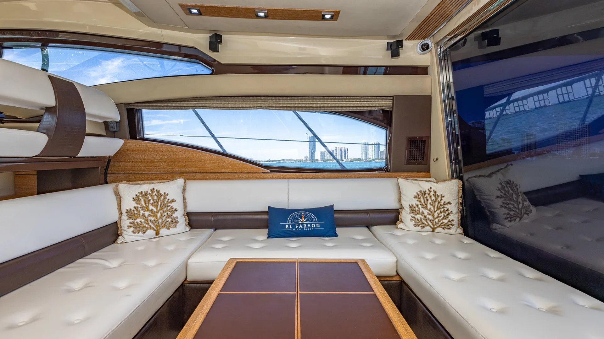 BEAUTIFUL 60 AZIMUT “30 MINS FREE”