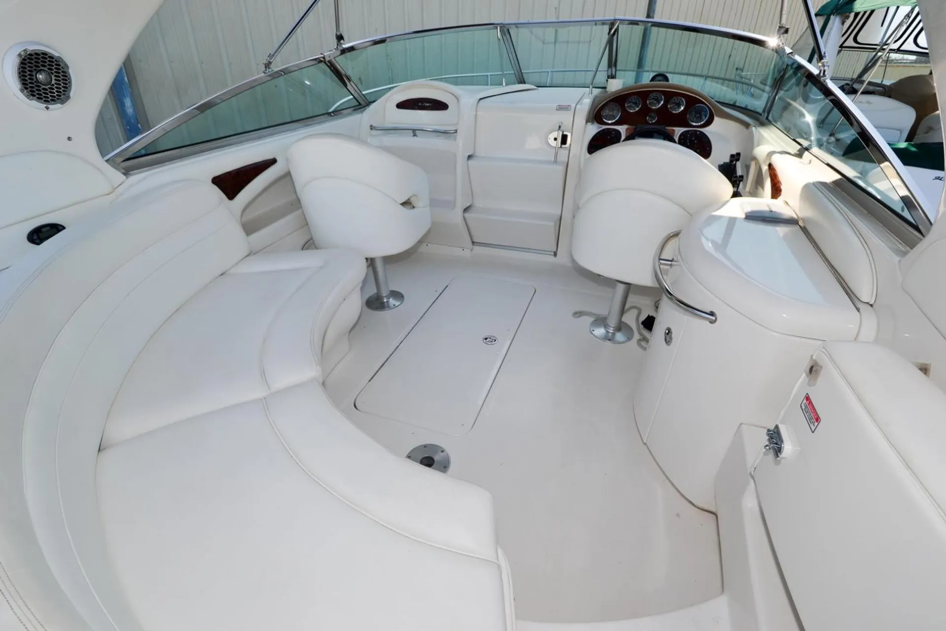 Sea Ray Boats 290 Sun Sport in Wayzata, MN — photo 3