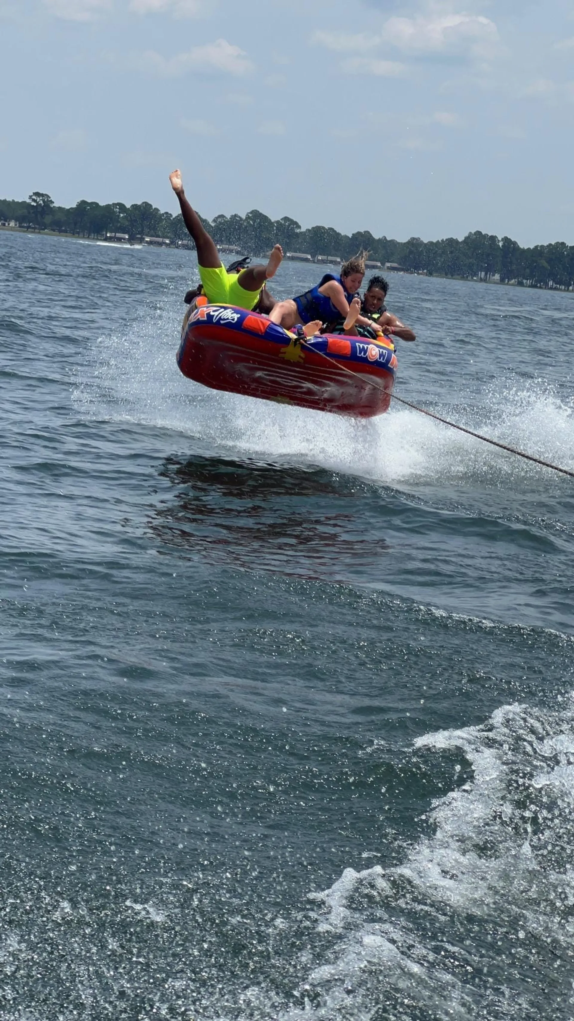 2023 Bennington SXSR, Family, Party Ready and/or Date Night Outing 