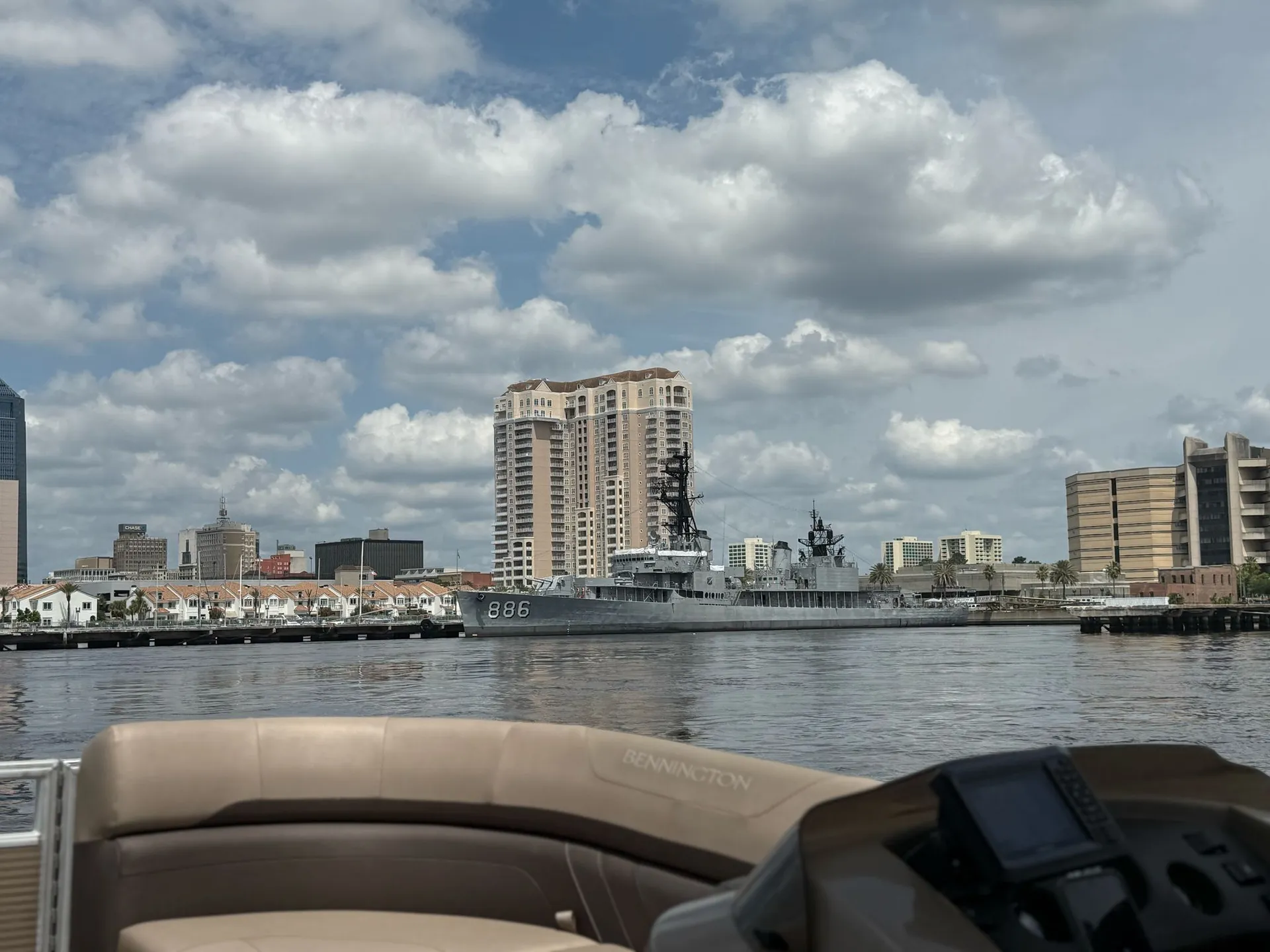 2023 Bennington SXSR, Family, Party Ready and/or Date Night Outing 