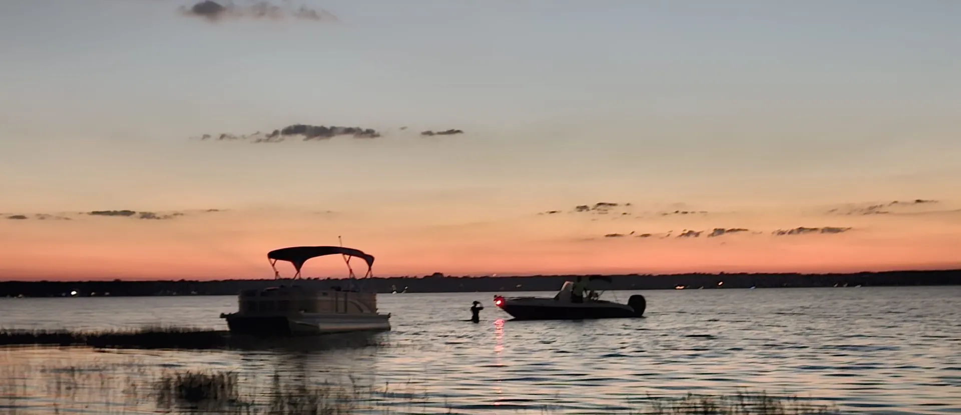 2023 Bennington SXSR, Family, Party Ready and/or Date Night Outing 