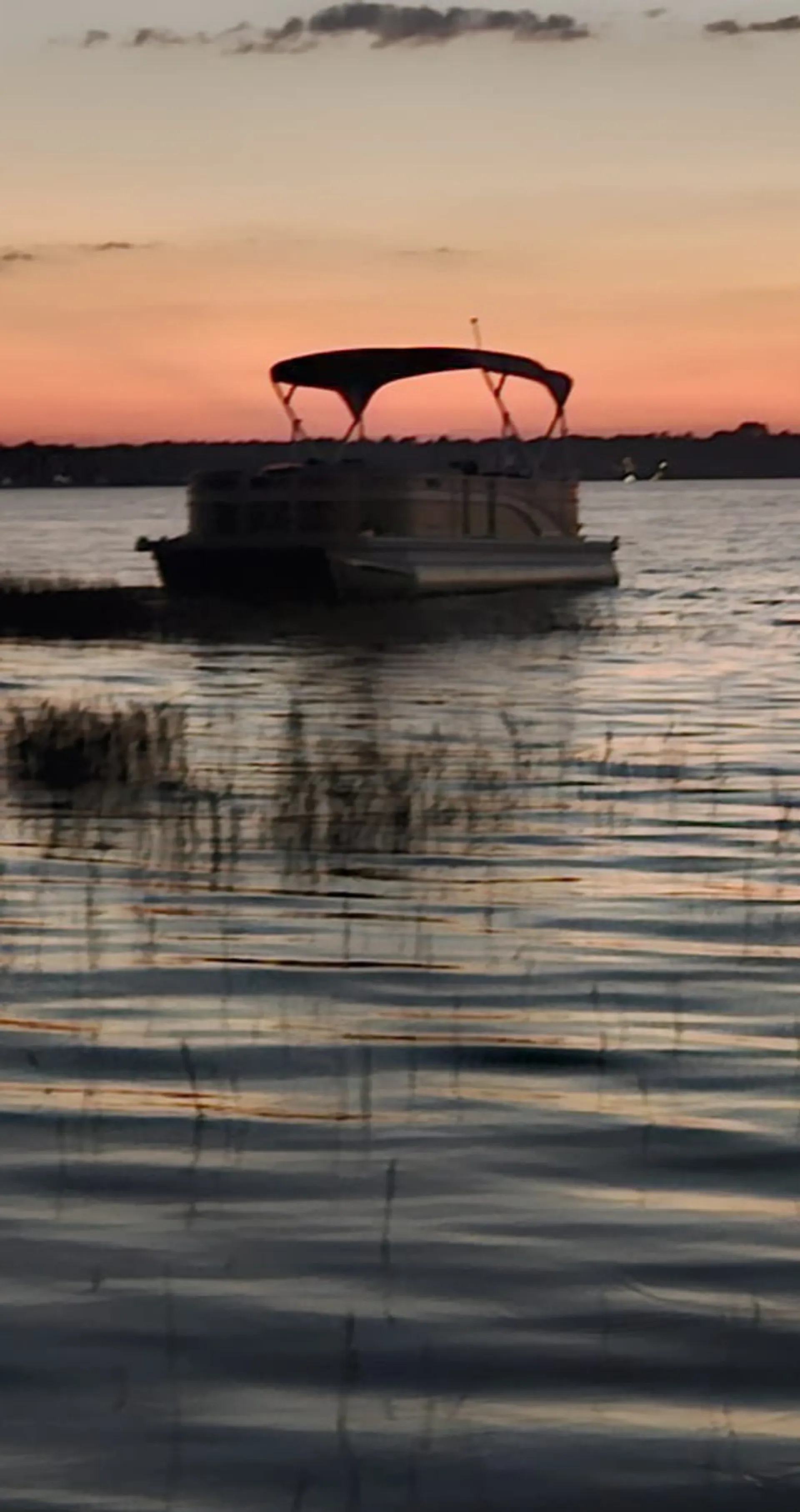 2023 Bennington SXSR, Family, Party Ready and/or Date Night Outing 